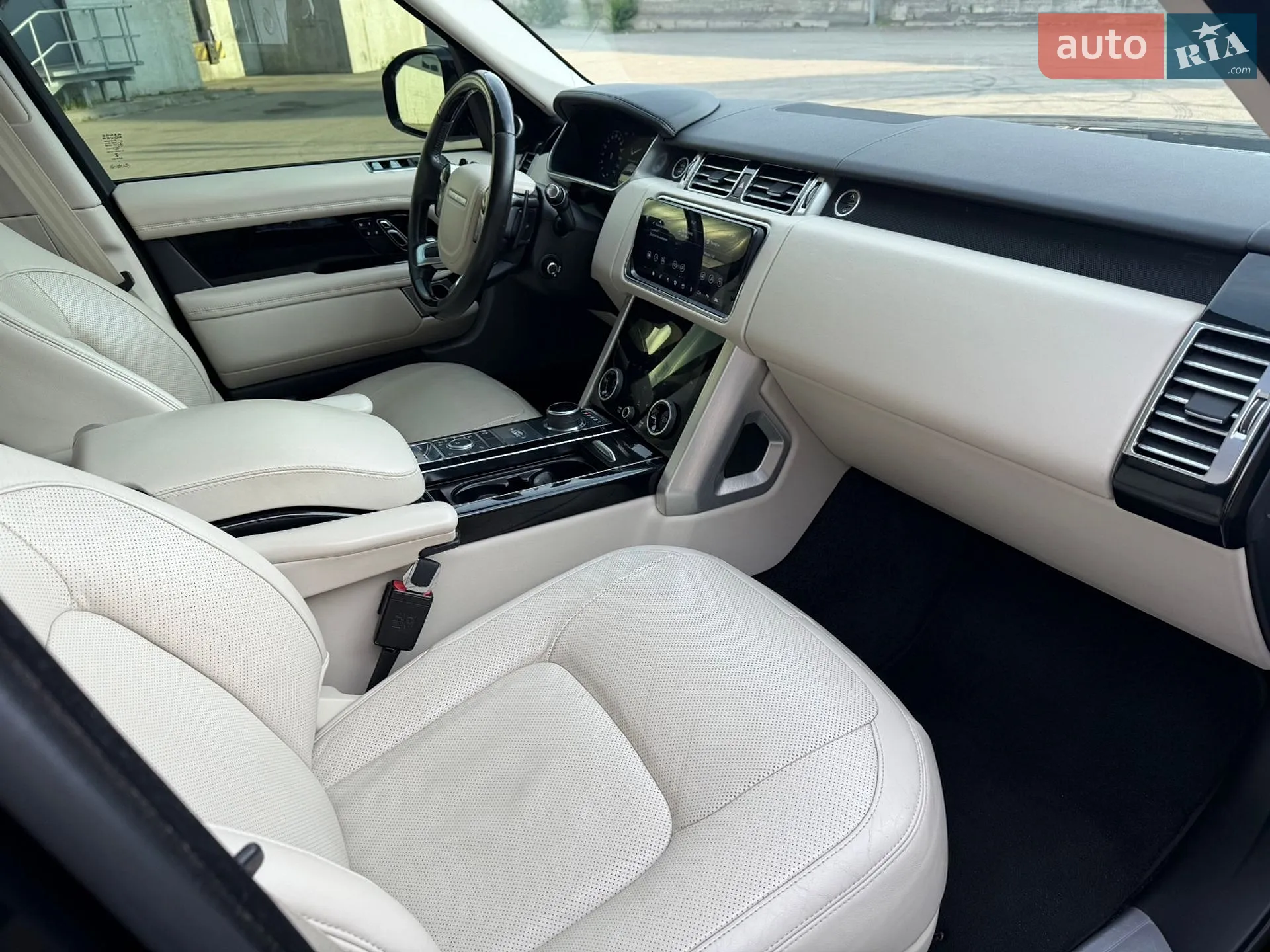 2018 Land Rover Range Rover - мініатюра 38