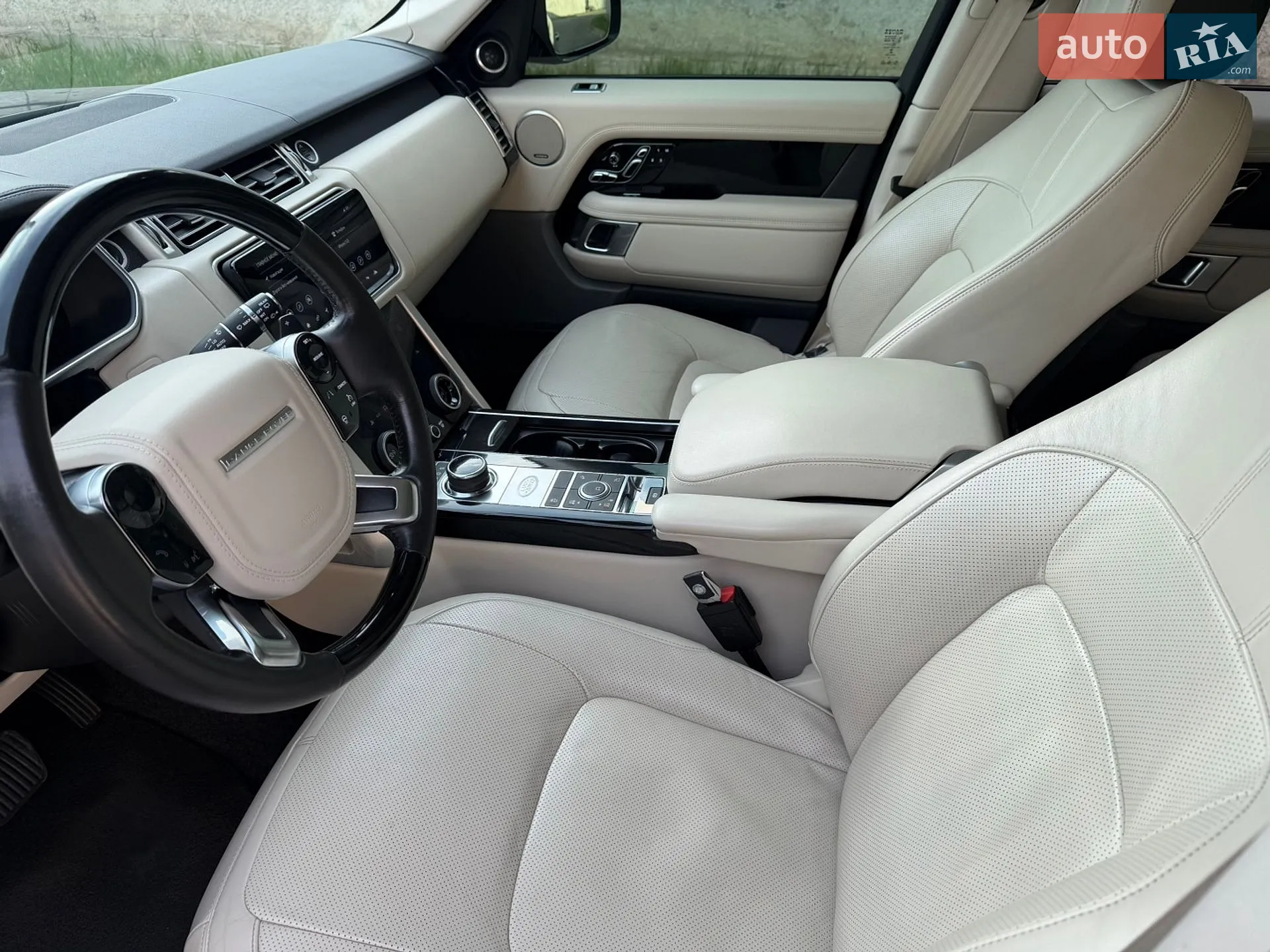 2018 Land Rover Range Rover - мініатюра 41