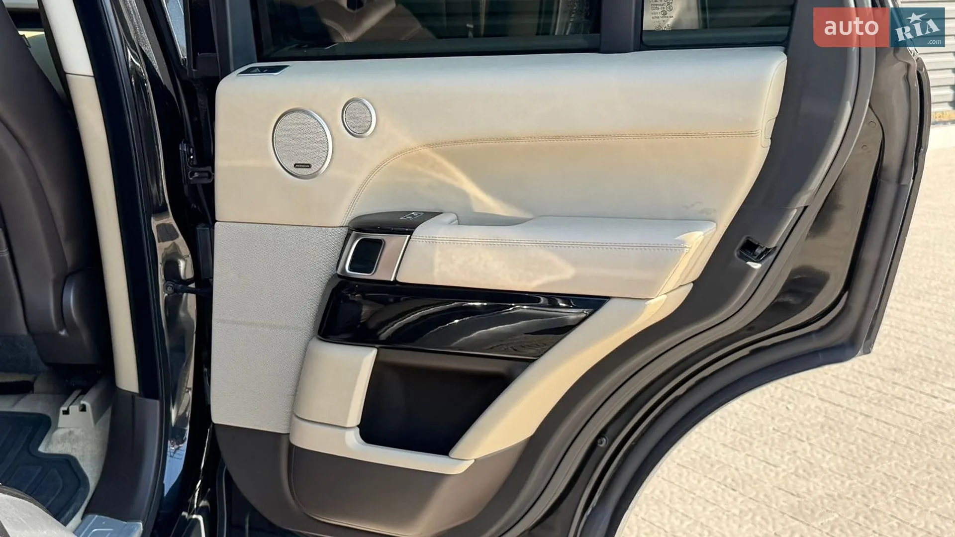 2015 Land Rover Range Rover - мініатюра 7
