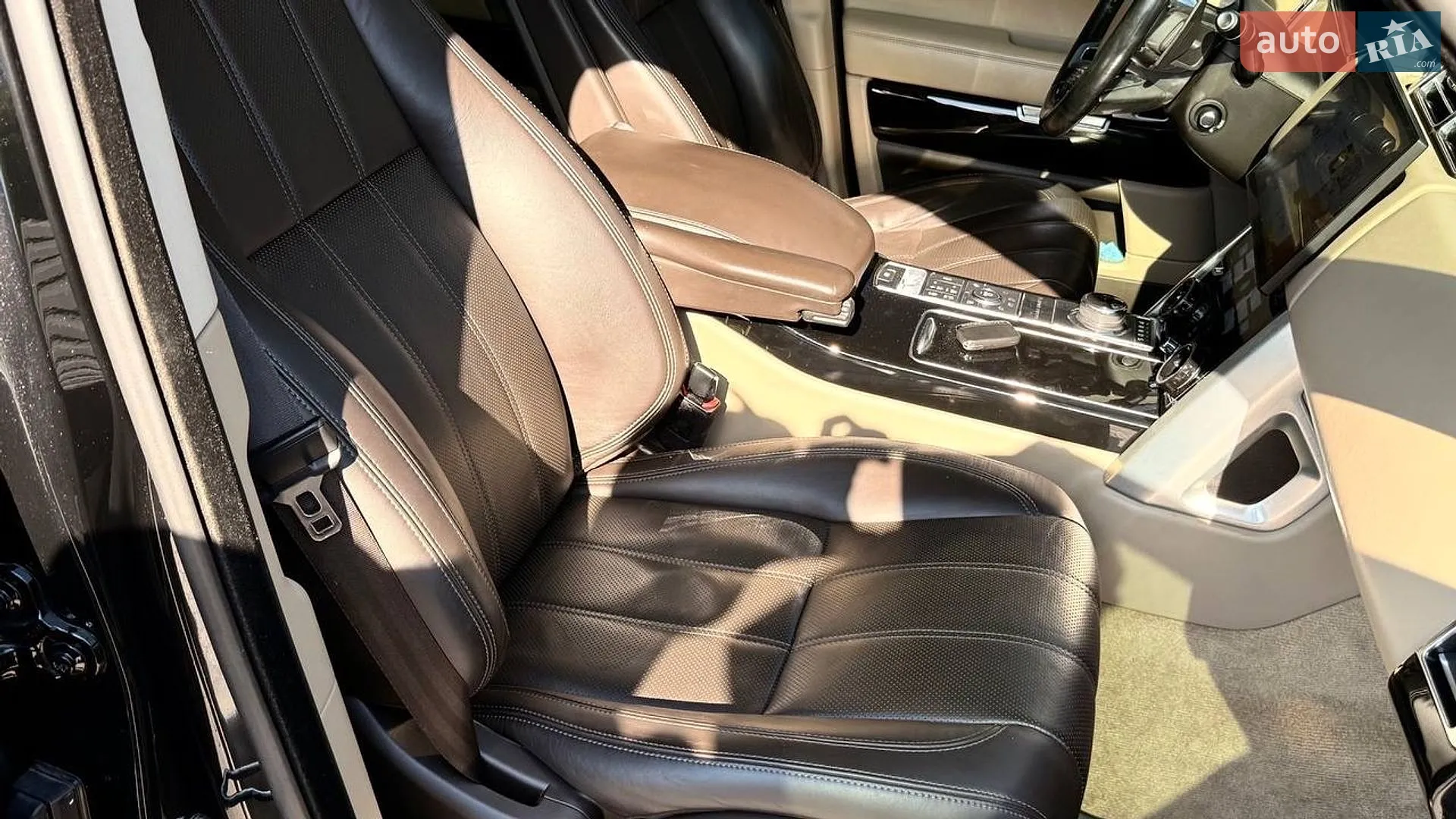 2015 Land Rover Range Rover - мініатюра 15