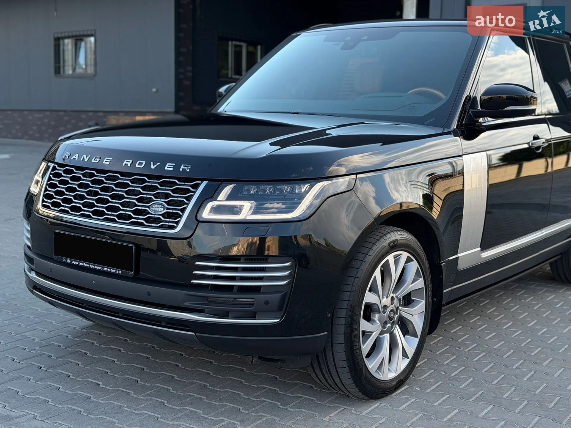 2020 Land Rover Range Rover - мініатюра 9