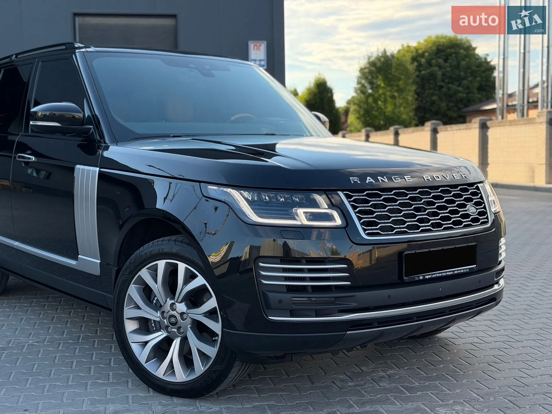 2020 Land Rover Range Rover - мініатюра 10