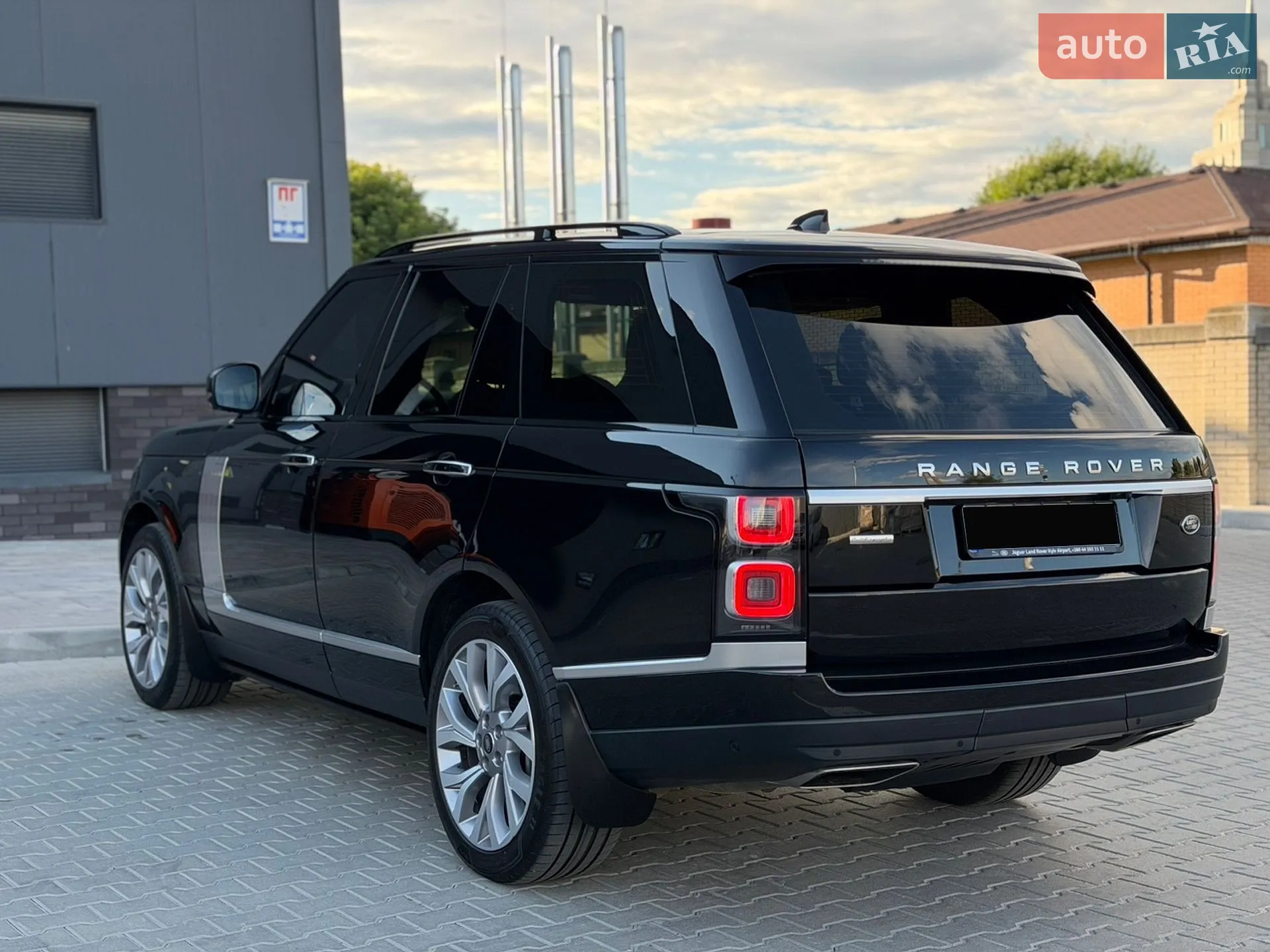 2020 Land Rover Range Rover - мініатюра 13