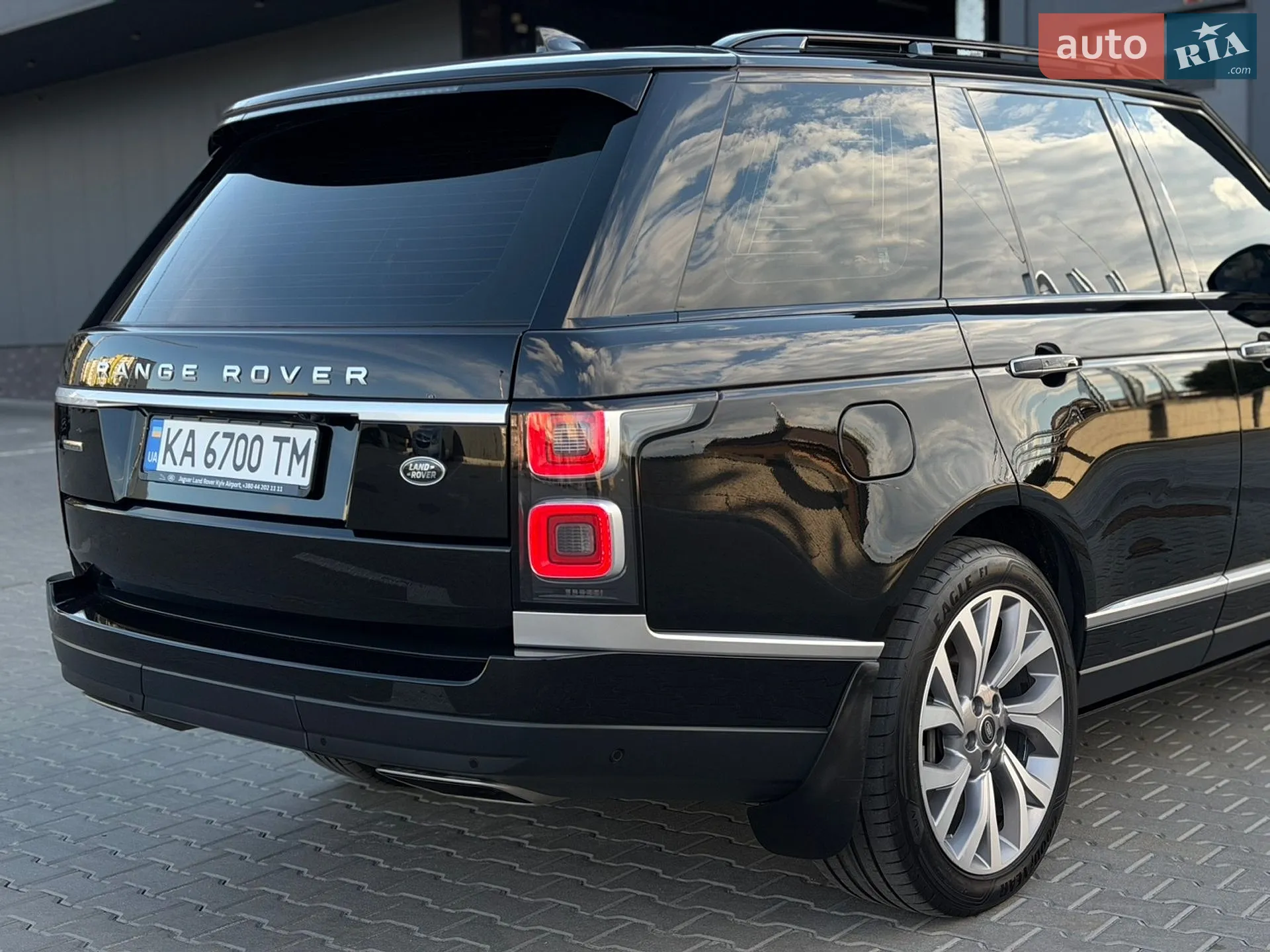 2020 Land Rover Range Rover - мініатюра 18