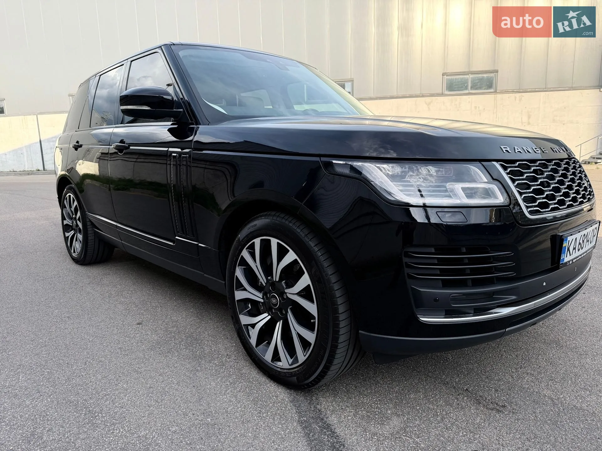 2018 Land Rover Range Rover - мініатюра 11