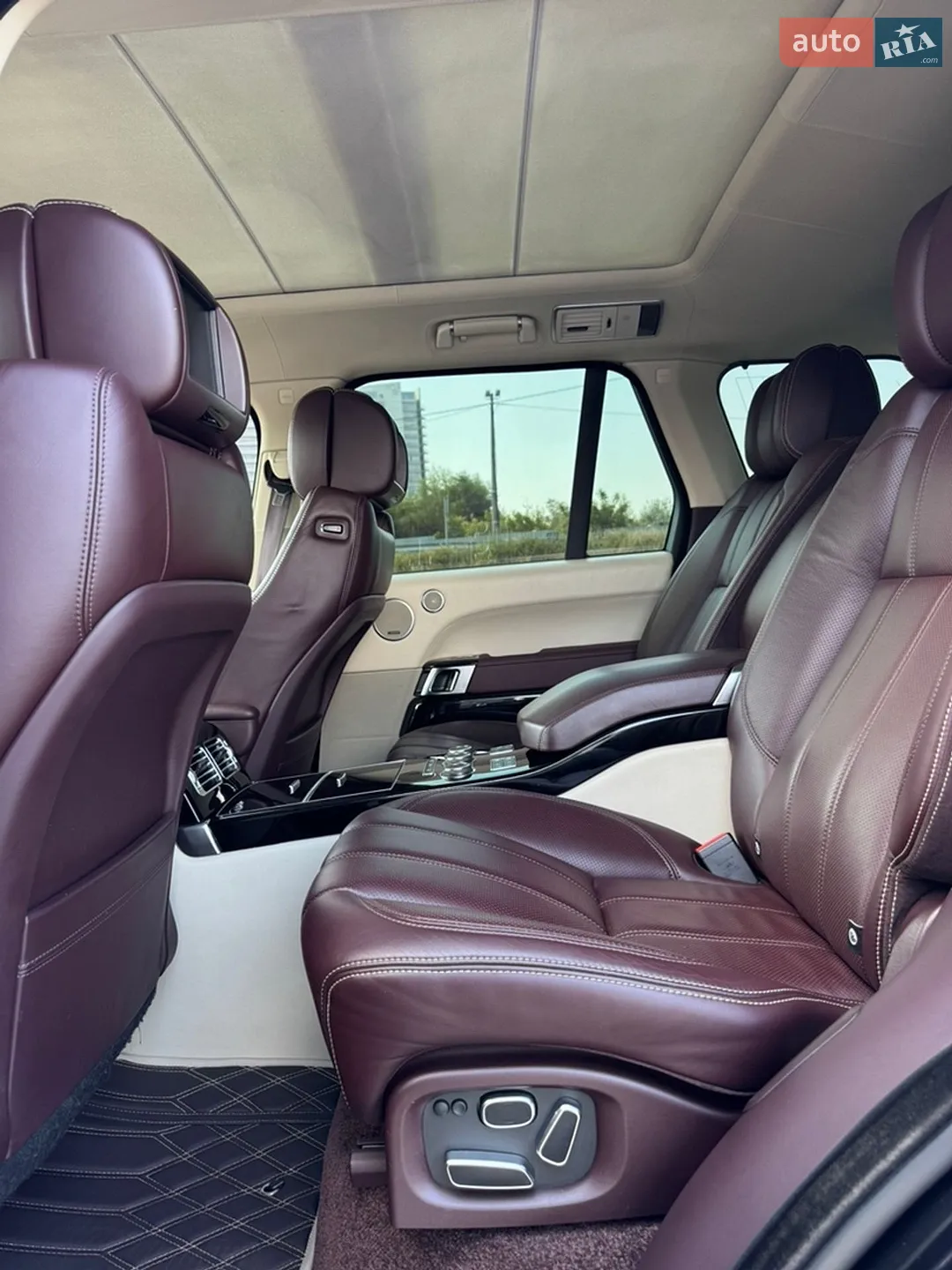 2014 Land Rover Range Rover - мініатюра 12