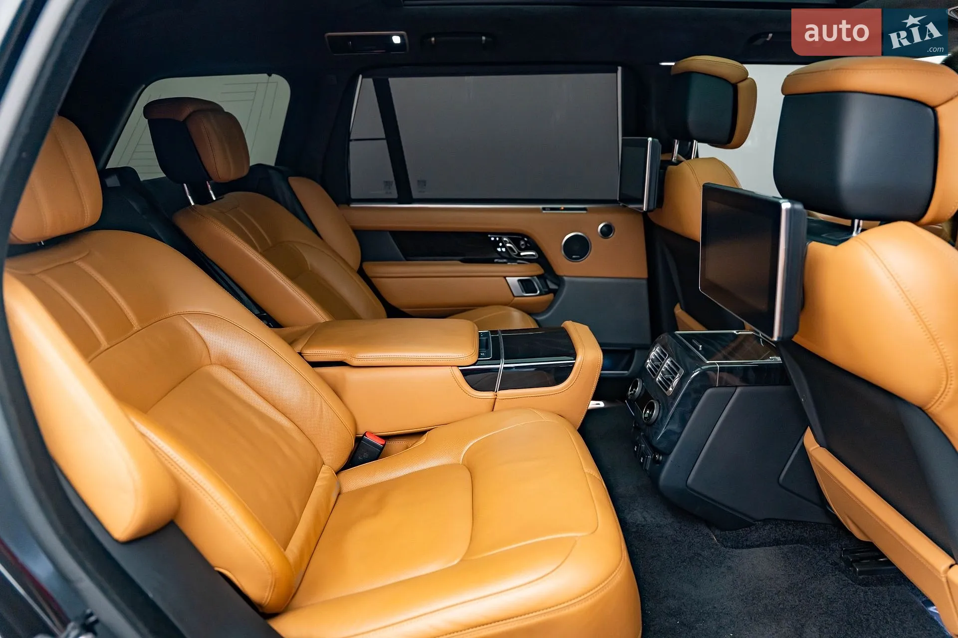 2019 Land Rover Range Rover - мініатюра 27