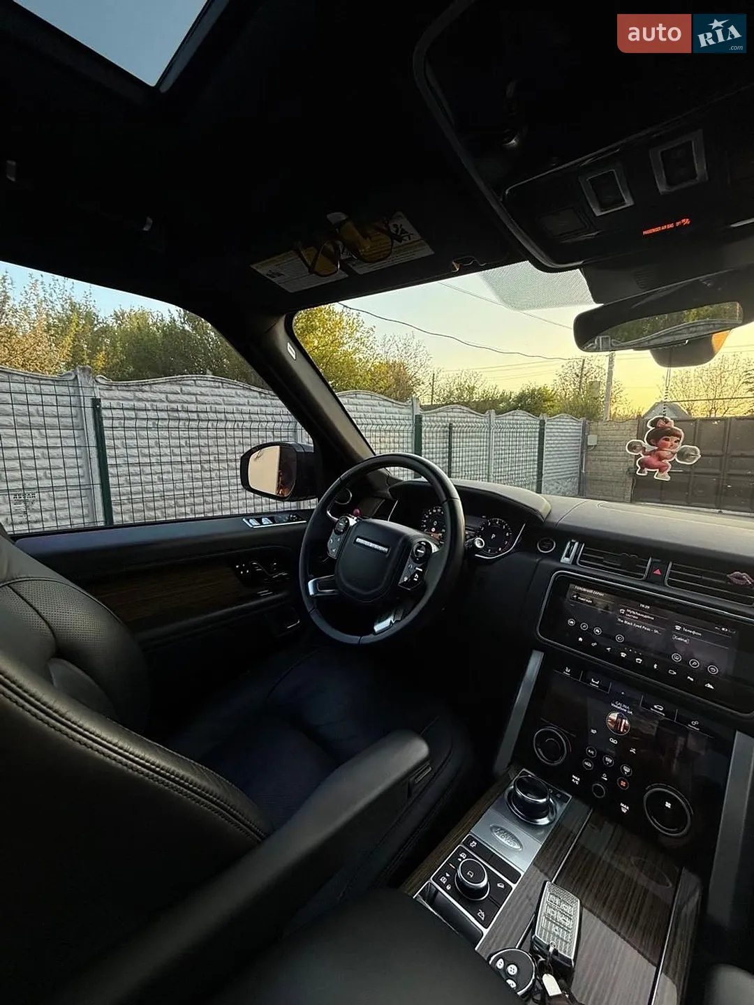 2019 Land Rover Range Rover - мініатюра 38