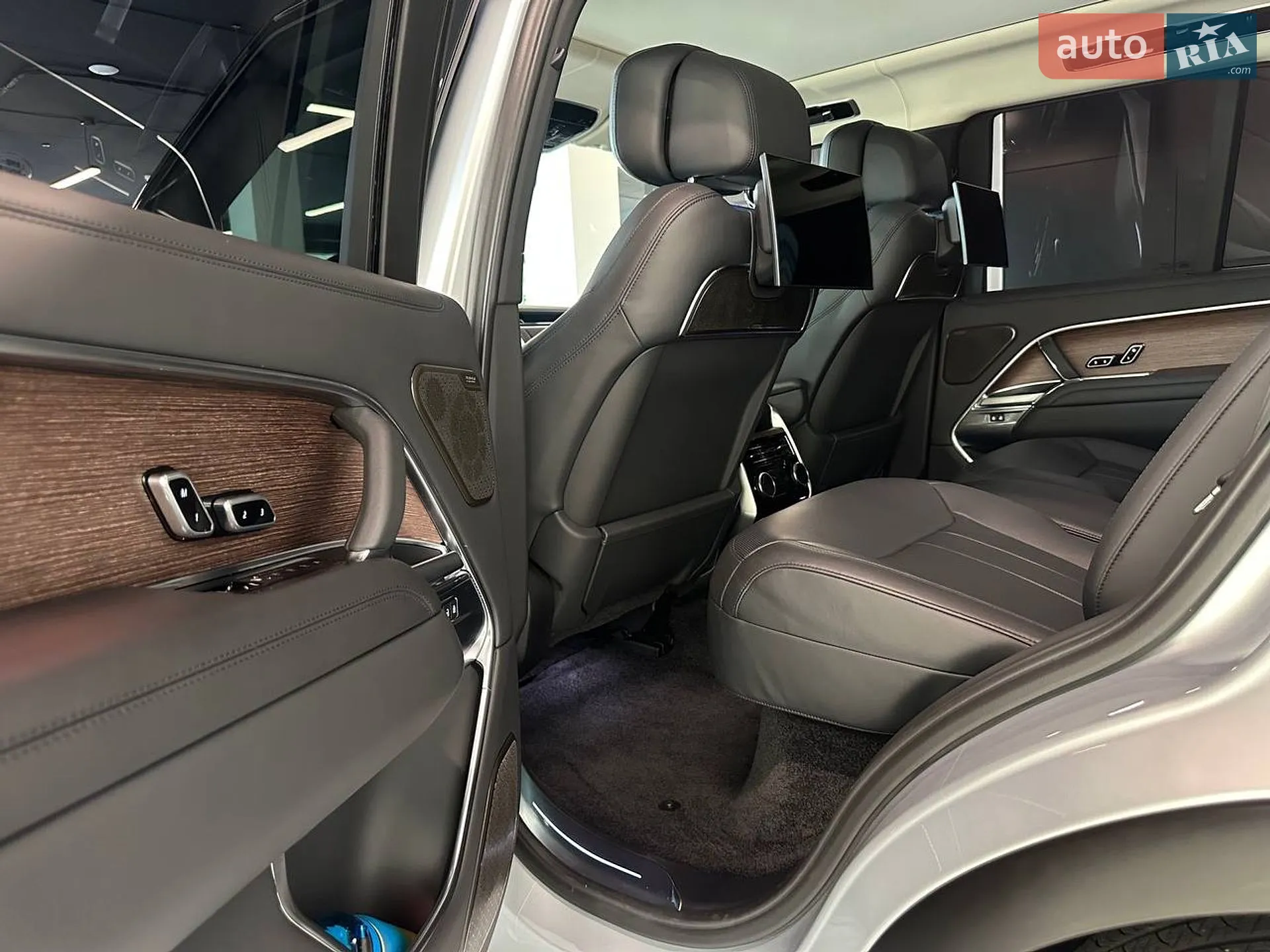 2024 Land Rover Range Rover - мініатюра 31