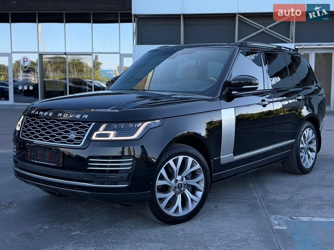 2020 Land Rover Range Rover - мініатюра 33