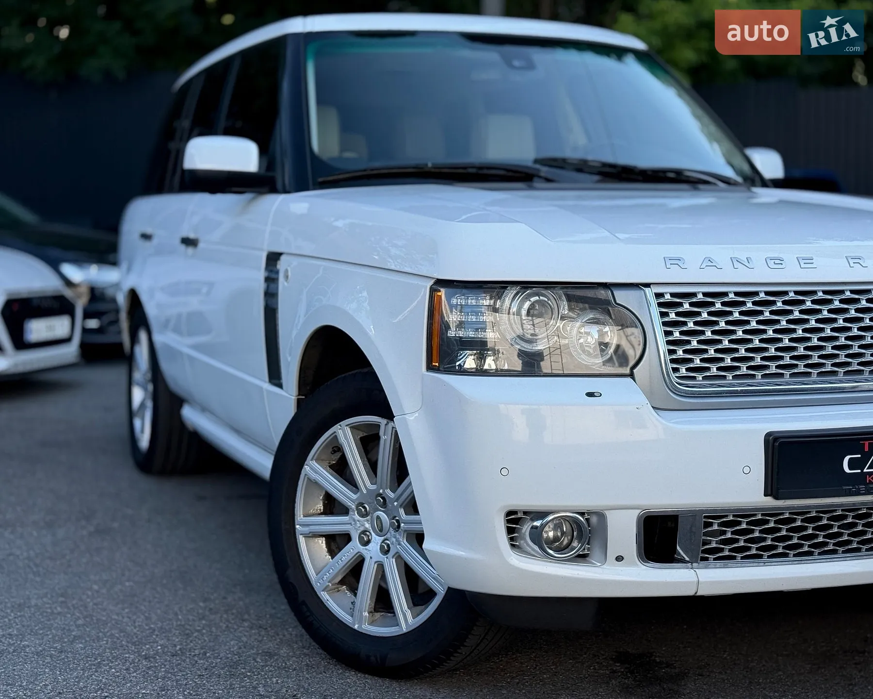2011 Land Rover Range Rover - мініатюра 28