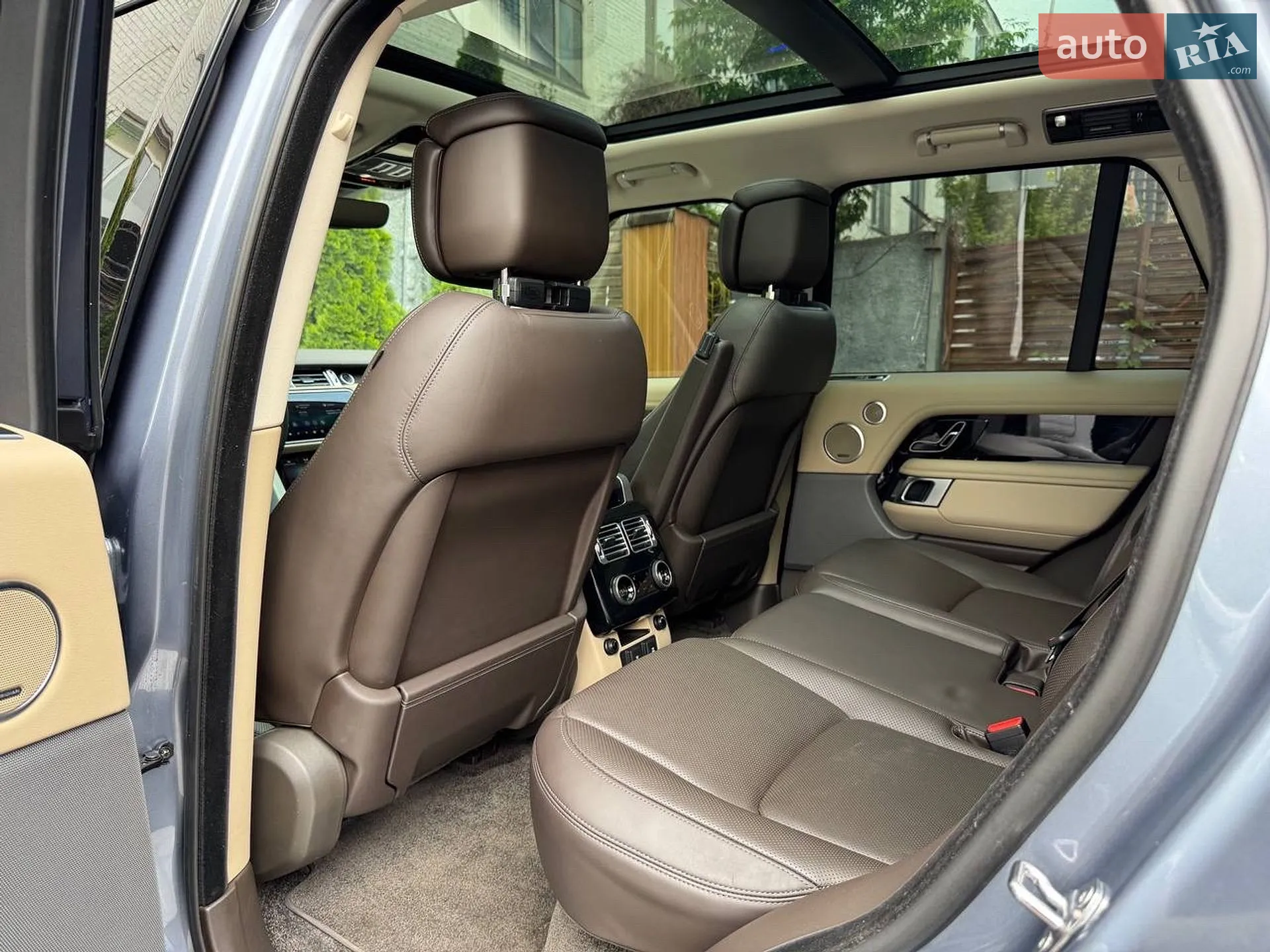 2020 Land Rover Range Rover - мініатюра 18