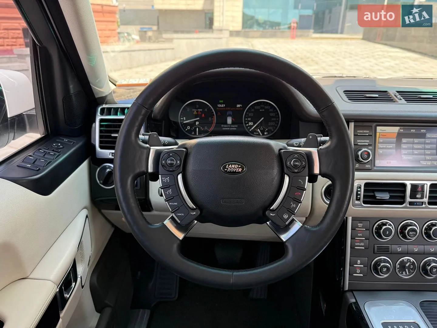 2012 Land Rover Range Rover - мініатюра 35