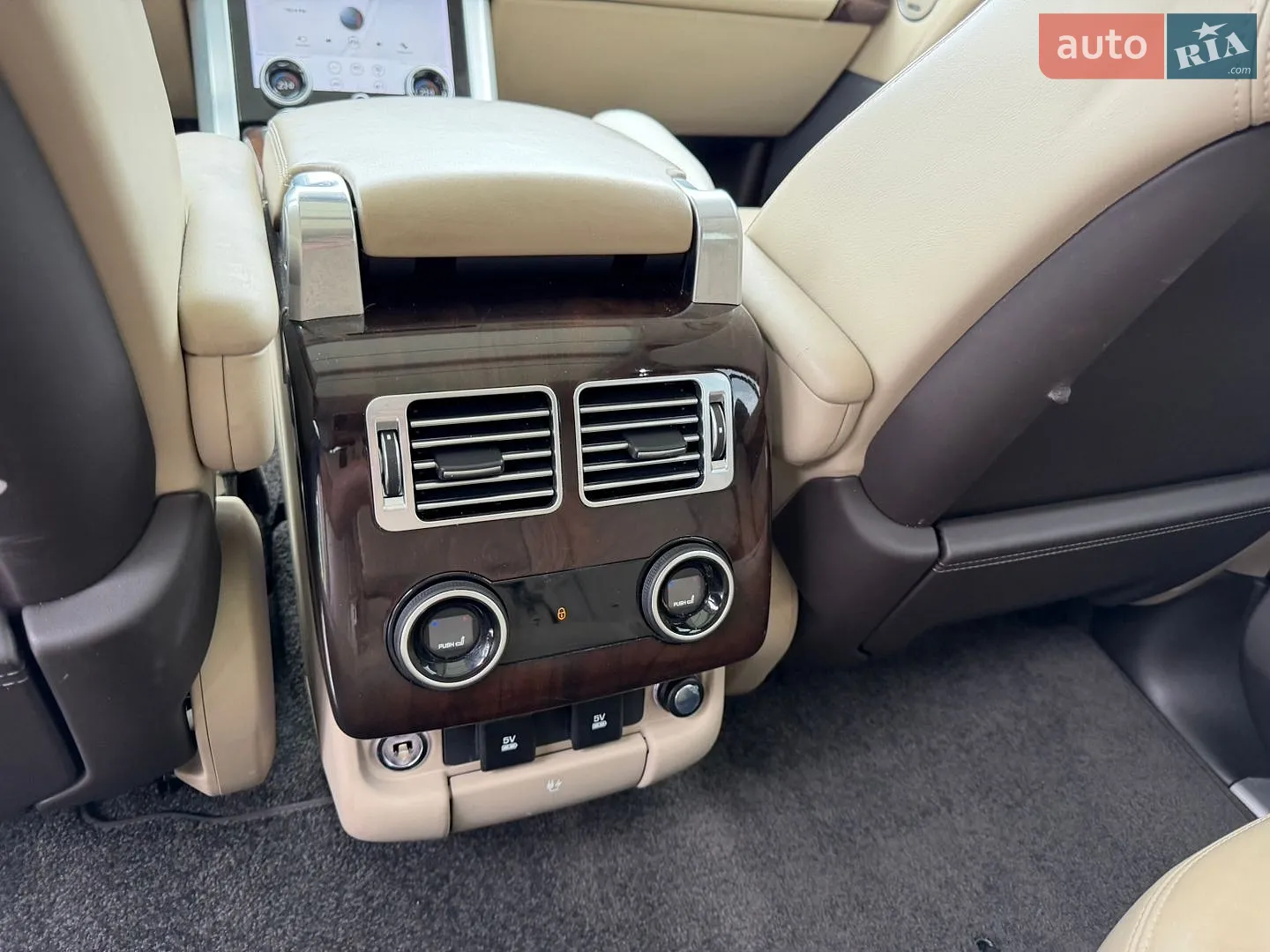 2019 Land Rover Range Rover - мініатюра 23