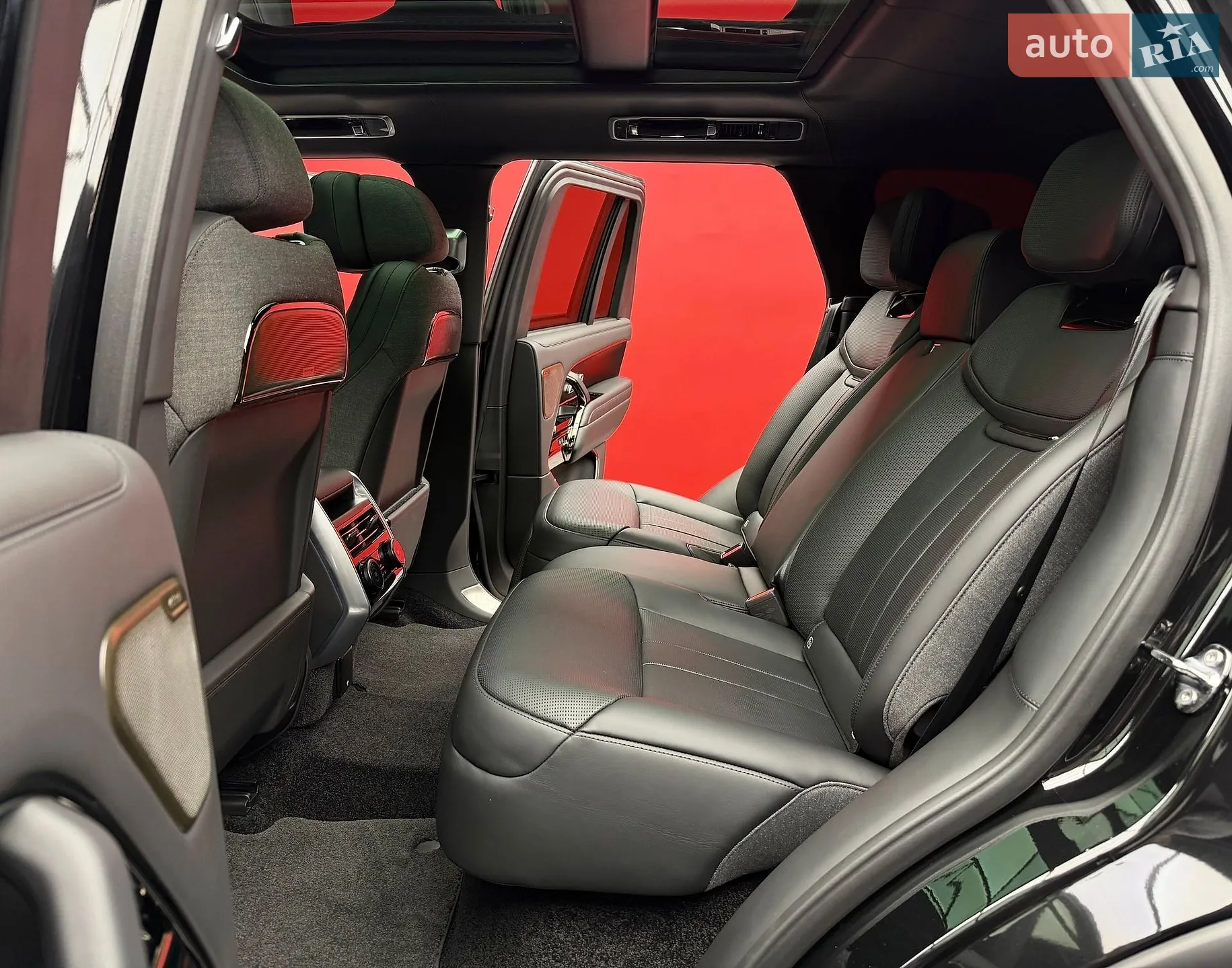 2024 Land Rover Range Rover - мініатюра 41