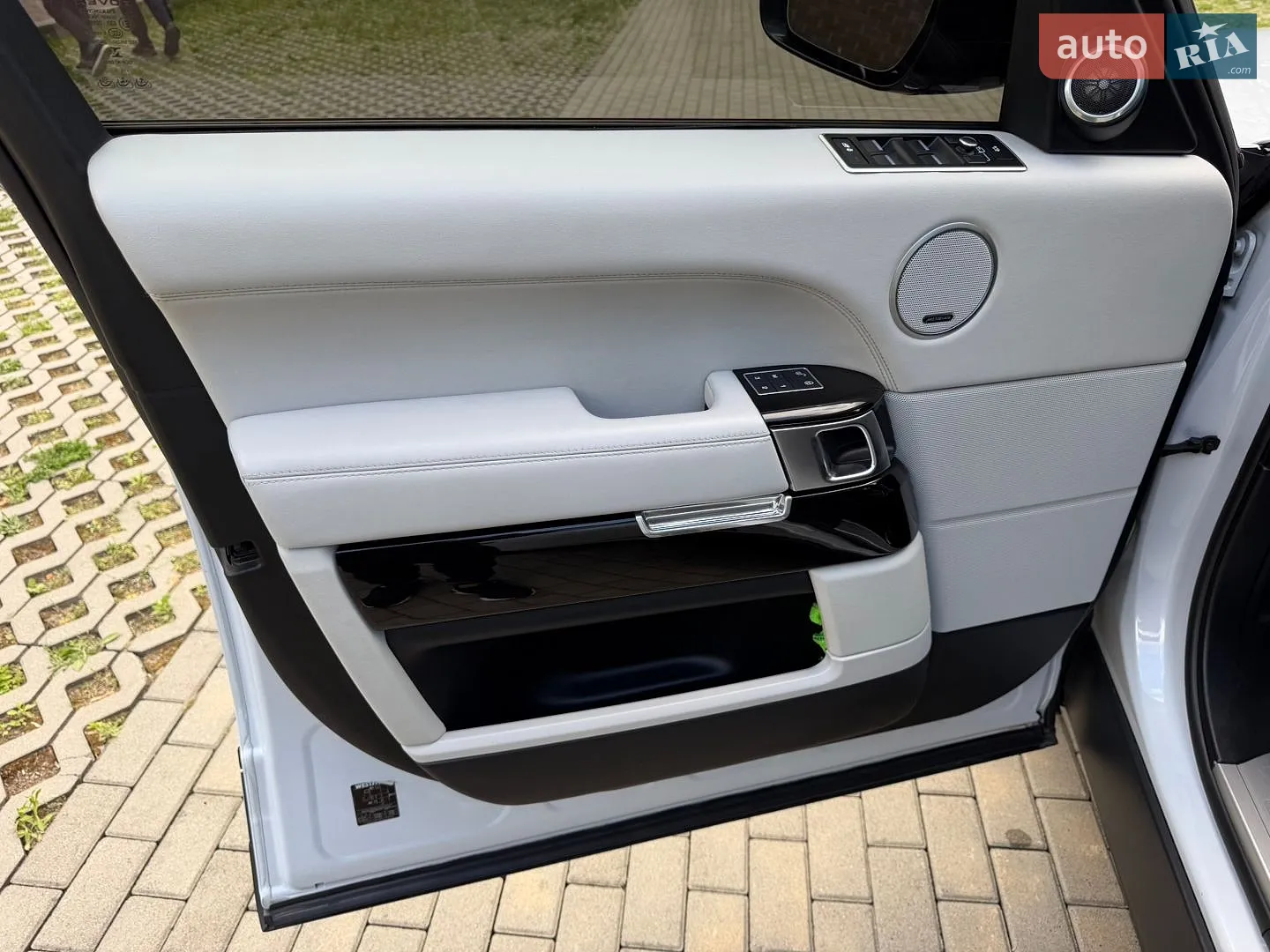 Land Rover Range Rover 2015 VIN SALGS2KF5GA248506 фото оголошення 48 з 102