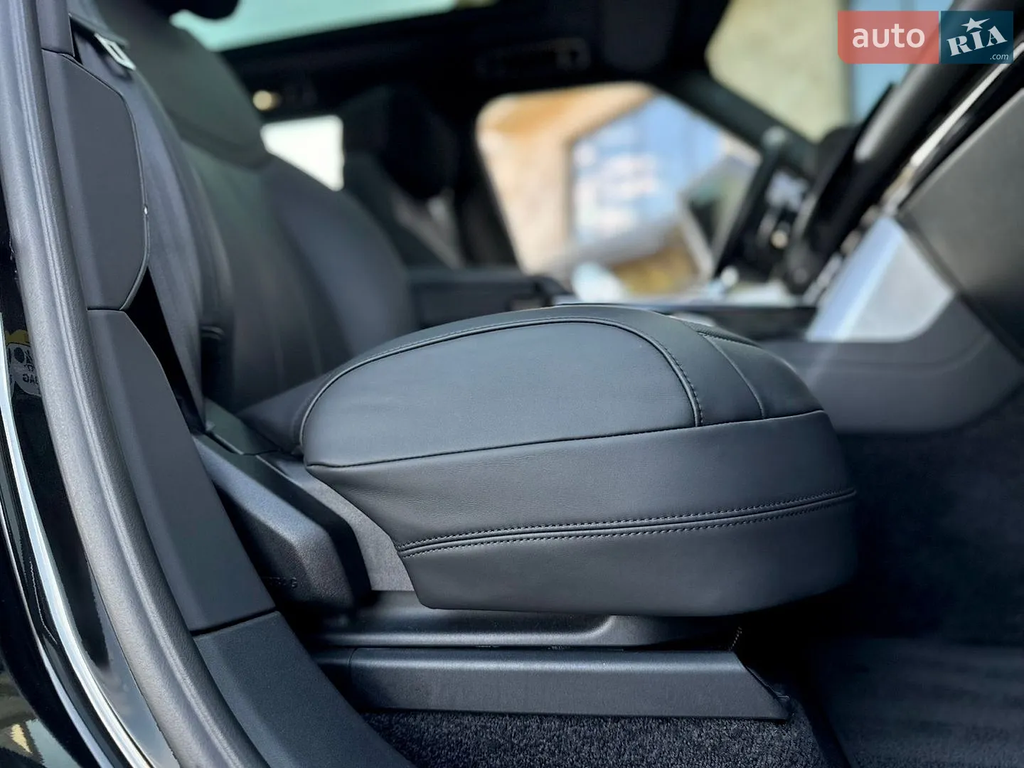 2023 Land Rover Range Rover - мініатюра 66
