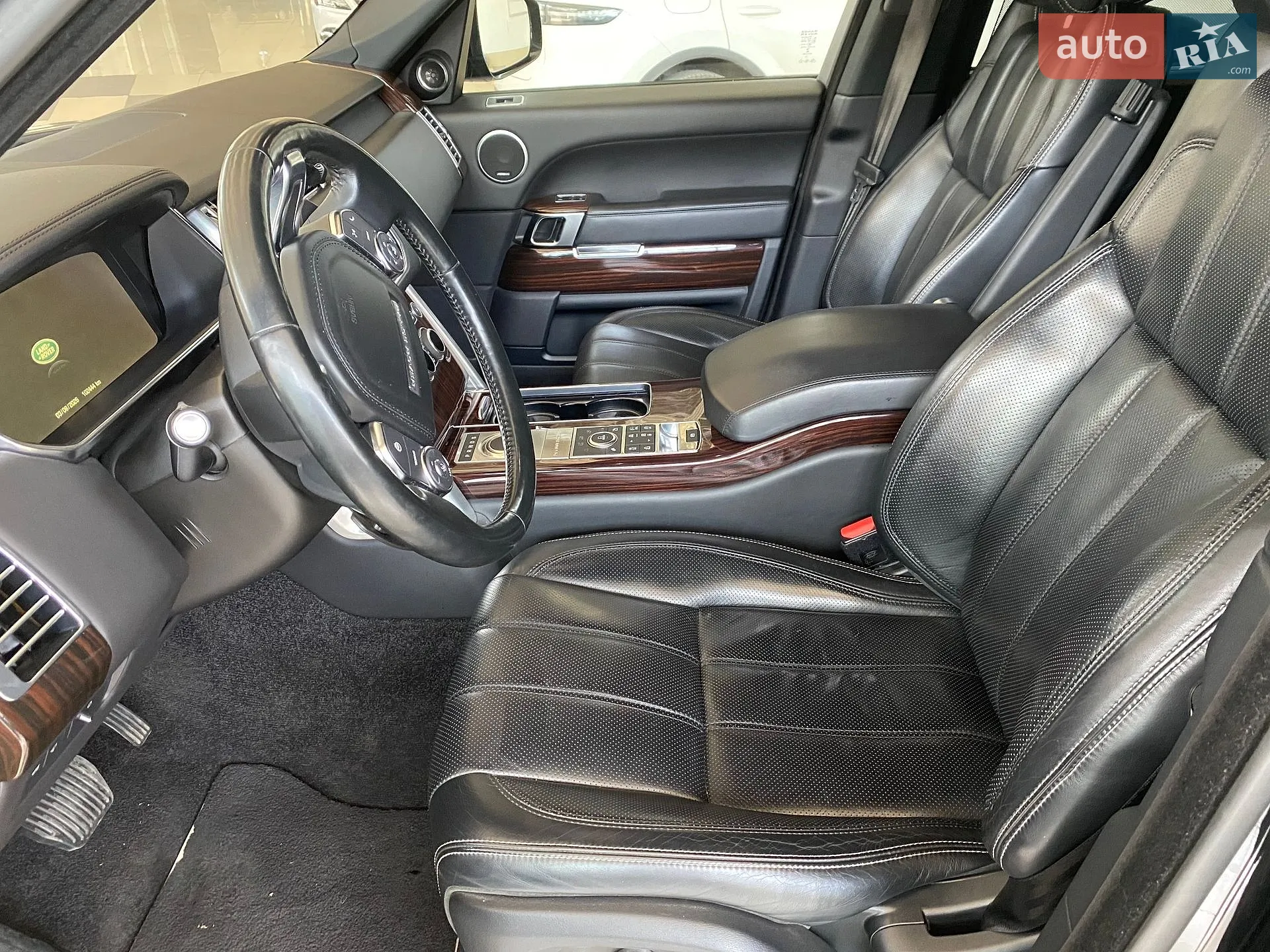 2016 Land Rover Range Rover - мініатюра 18
