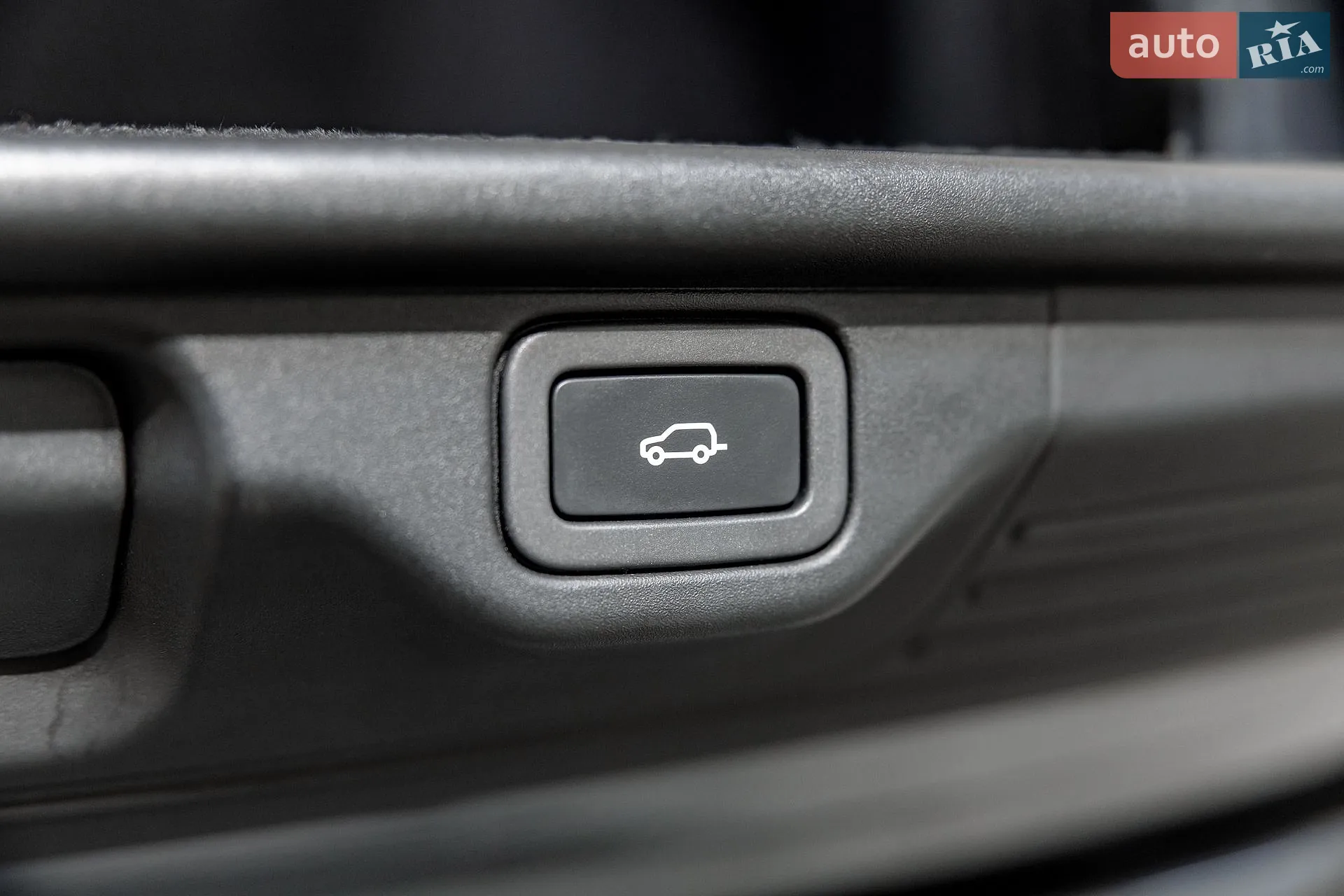 2018 Land Rover Range Rover - мініатюра 25