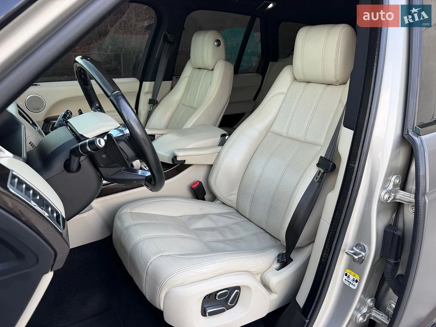 2013 Land Rover Range Rover - мініатюра 24