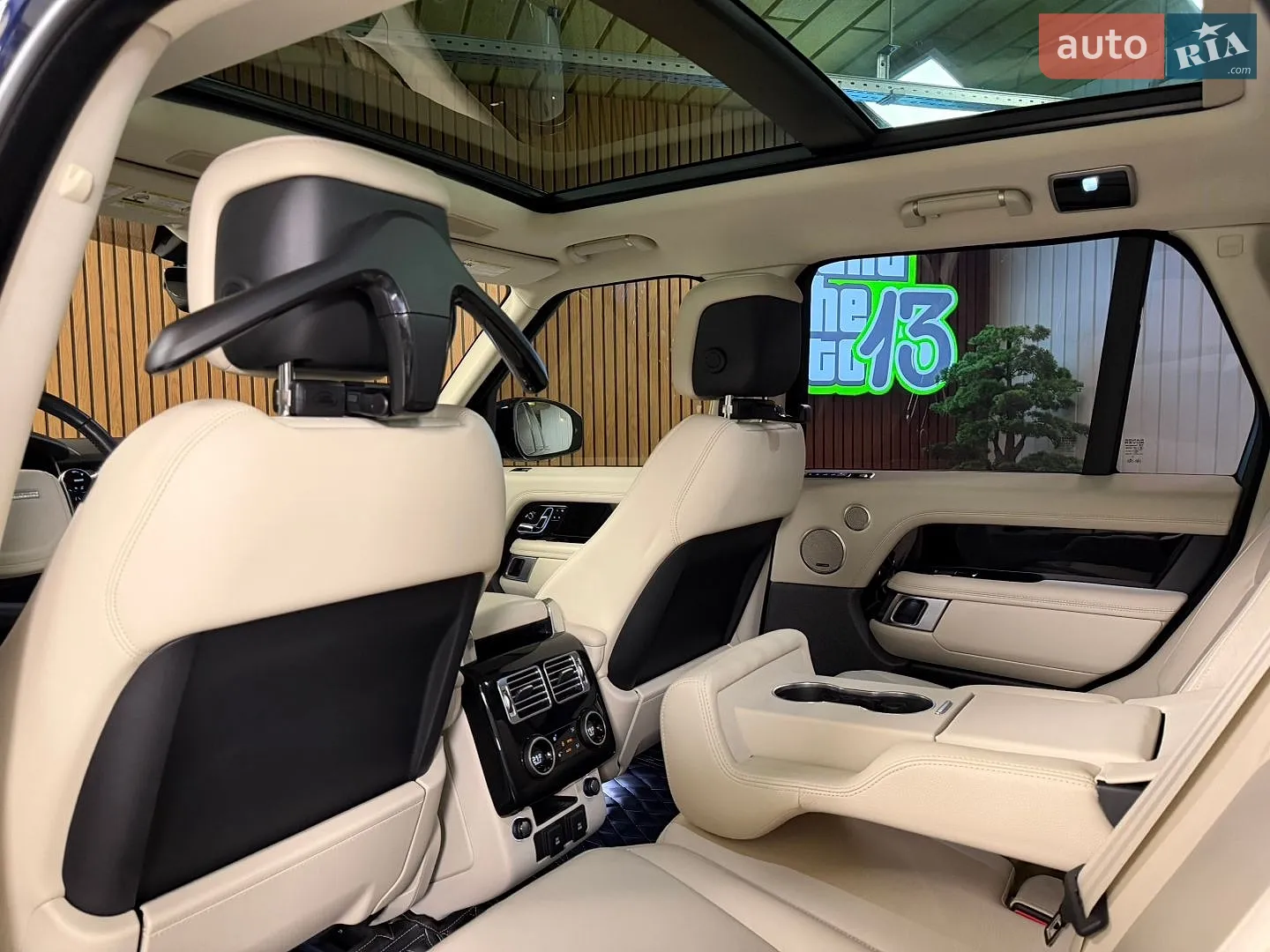 2020 Land Rover Range Rover - мініатюра 42
