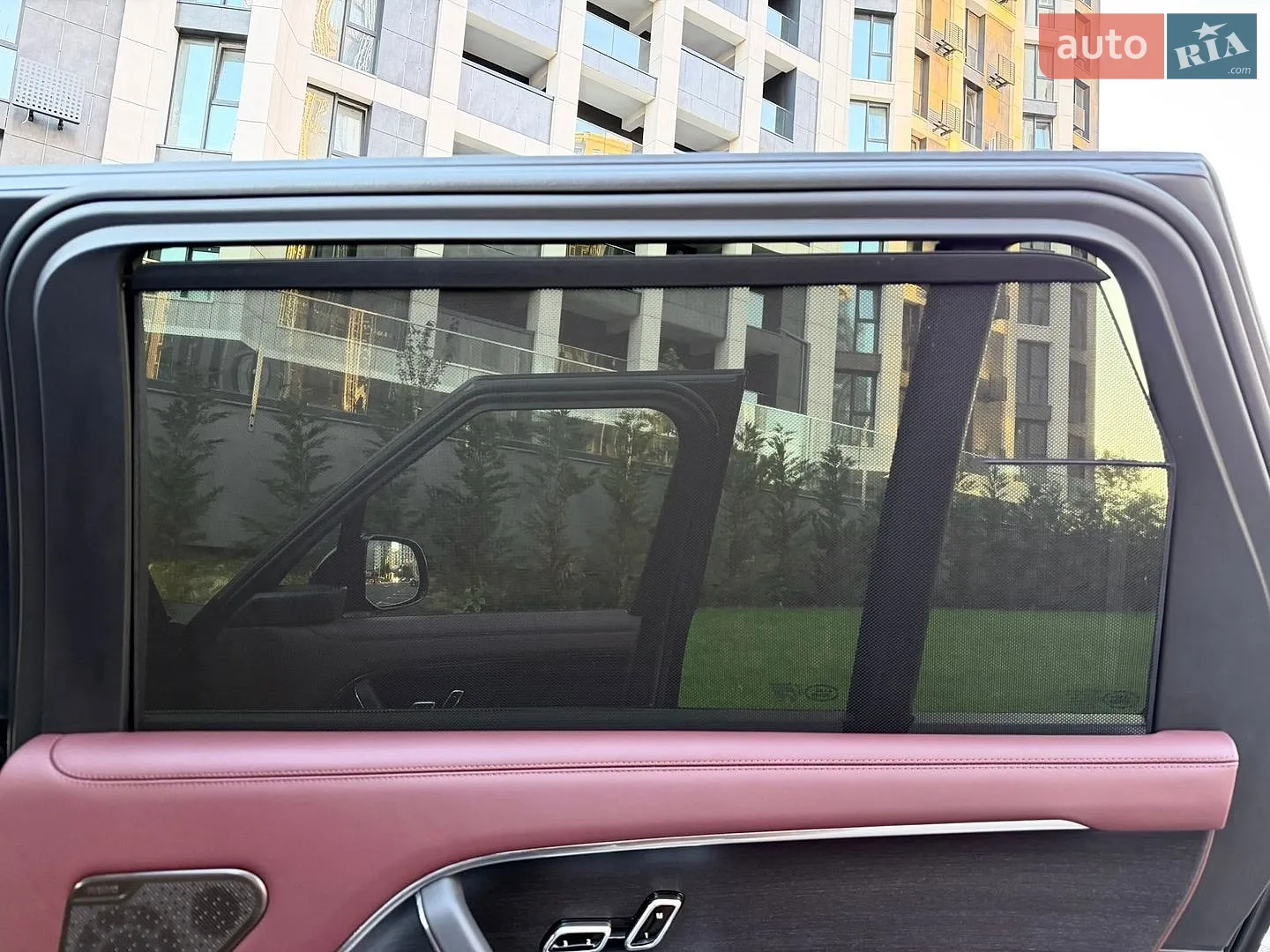 2024 Land Rover Range Rover - мініатюра 58