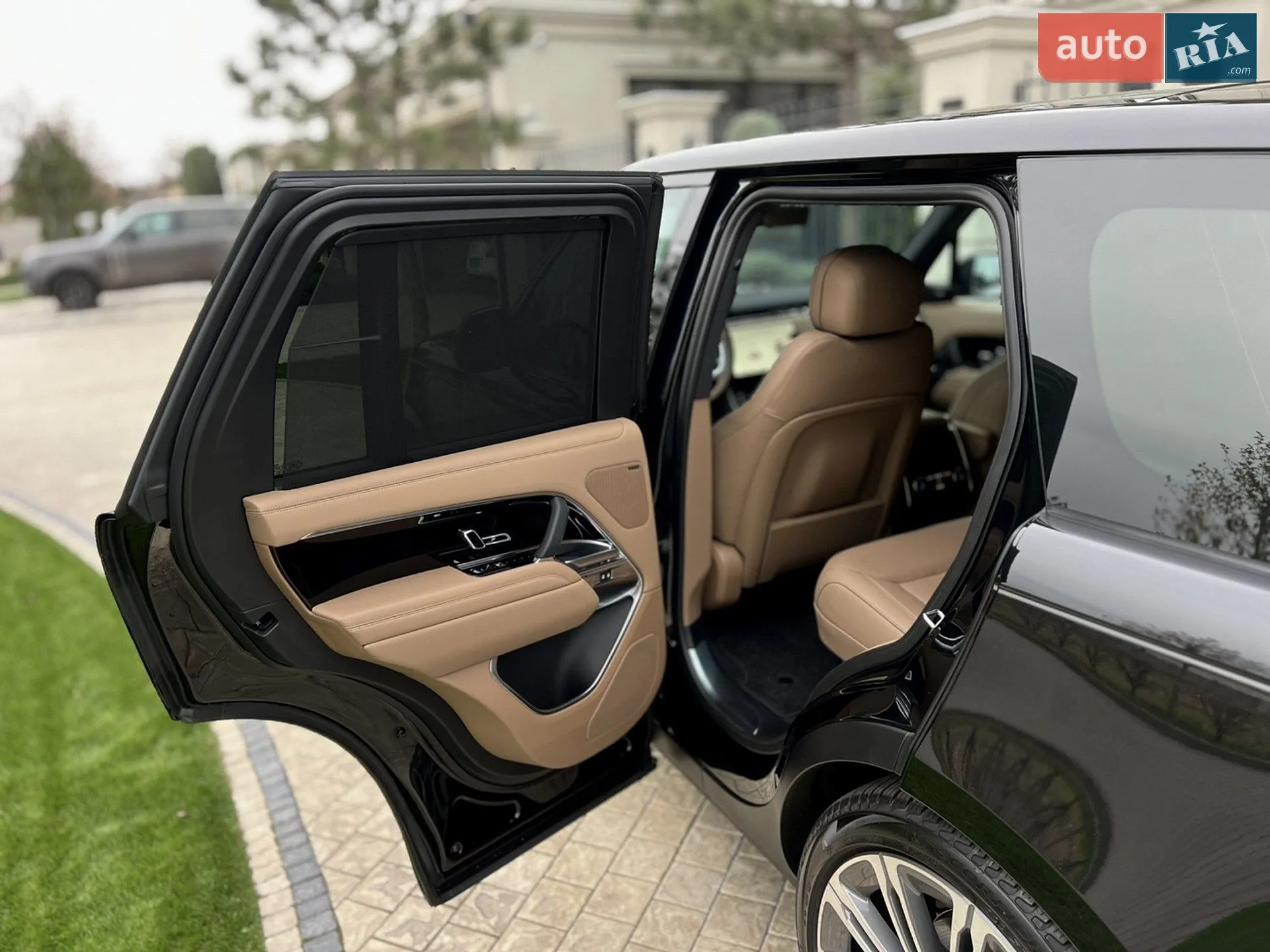 2022 Land Rover Range Rover - мініатюра 33