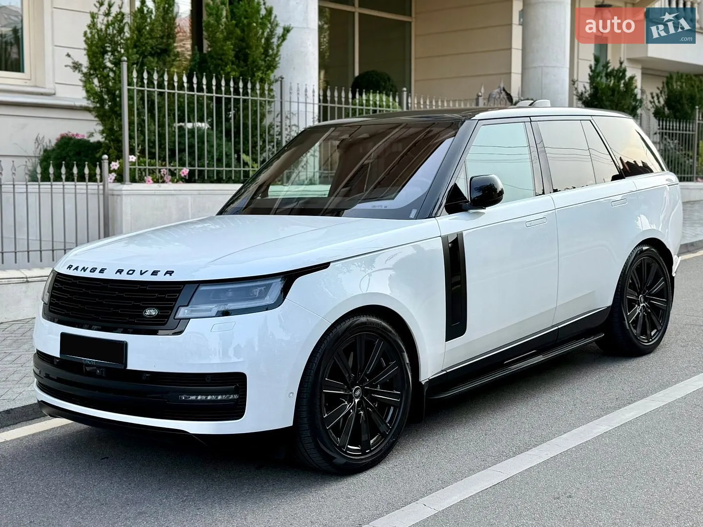2022 Land Rover Range Rover - мініатюра 19