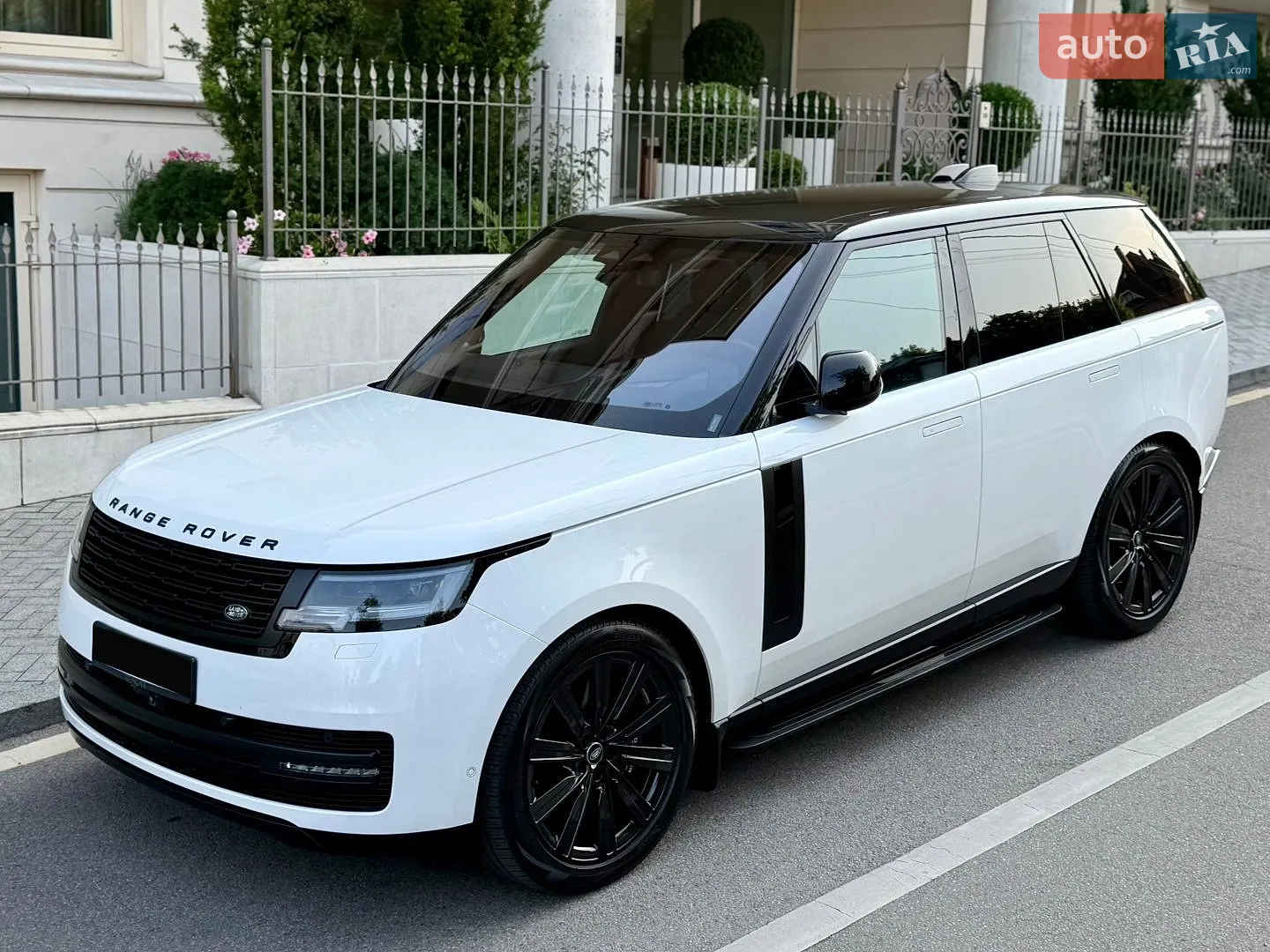 2022 Land Rover Range Rover - мініатюра 21
