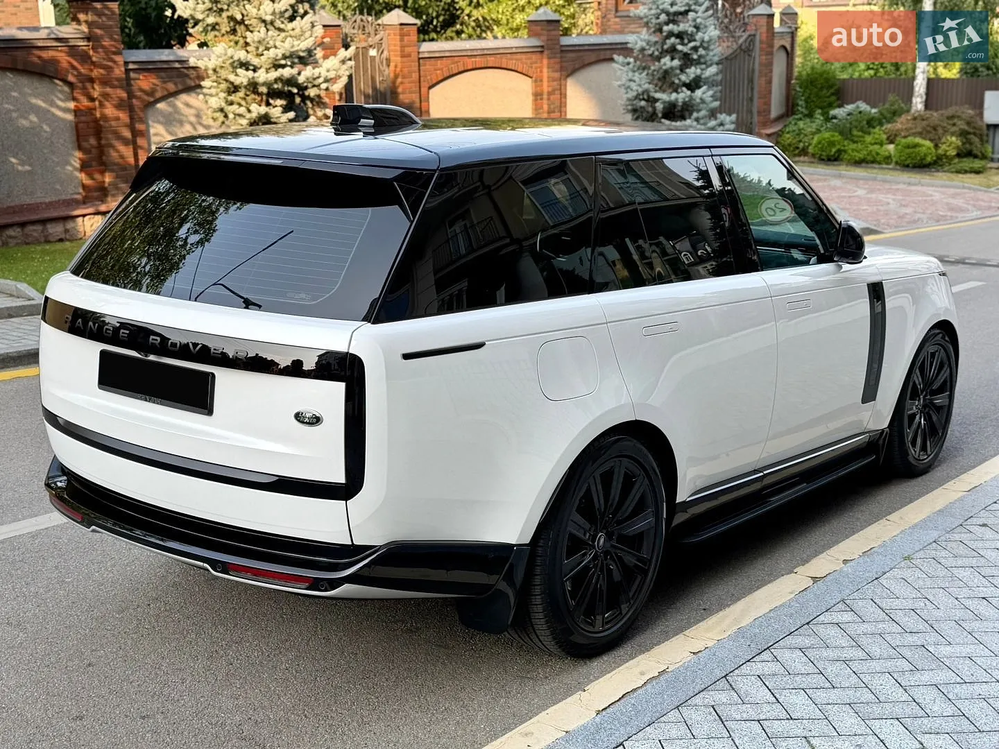 2022 Land Rover Range Rover - мініатюра 26