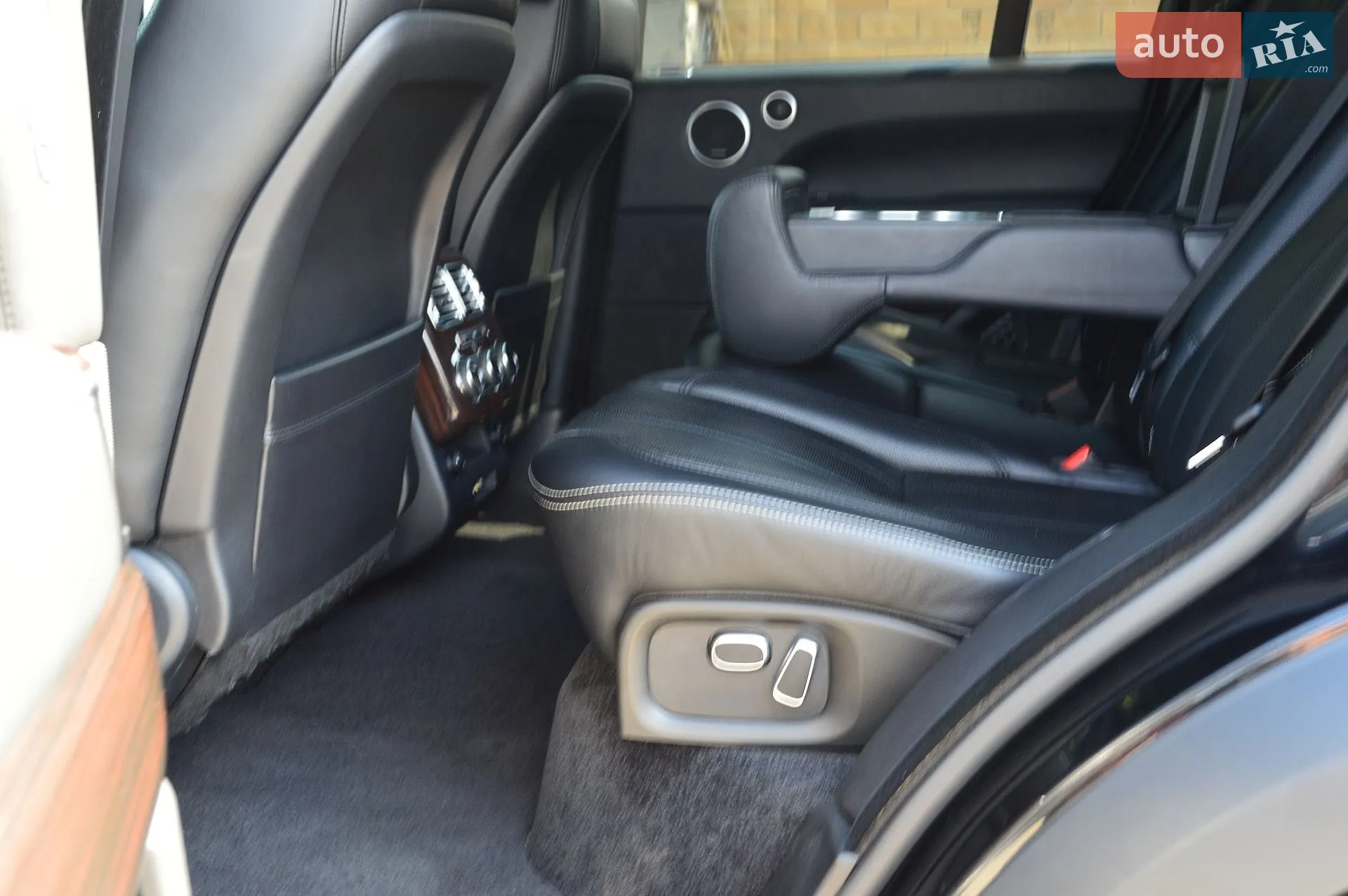 2013 Land Rover Range Rover - мініатюра 57