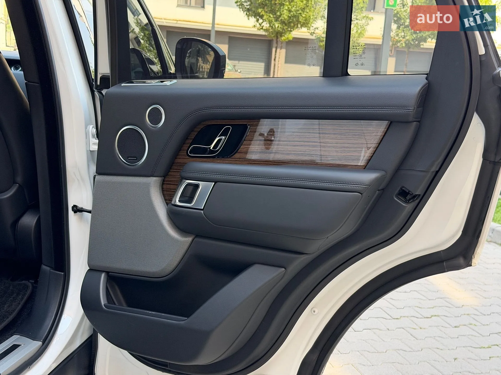 2017 Land Rover Range Rover - мініатюра 61