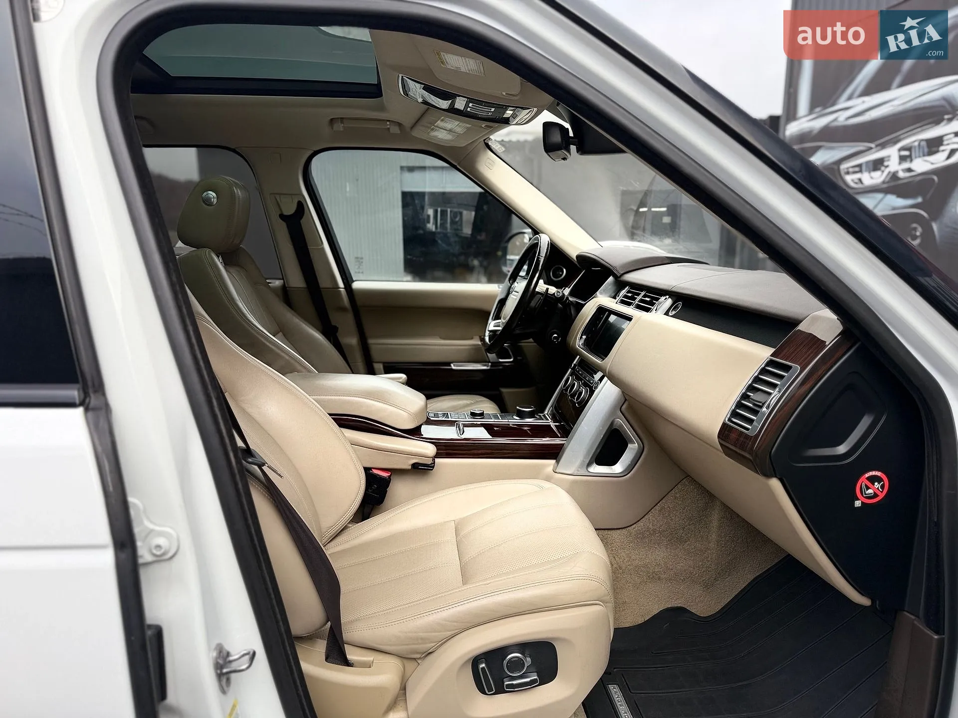 2016 Land Rover Range Rover - мініатюра 57
