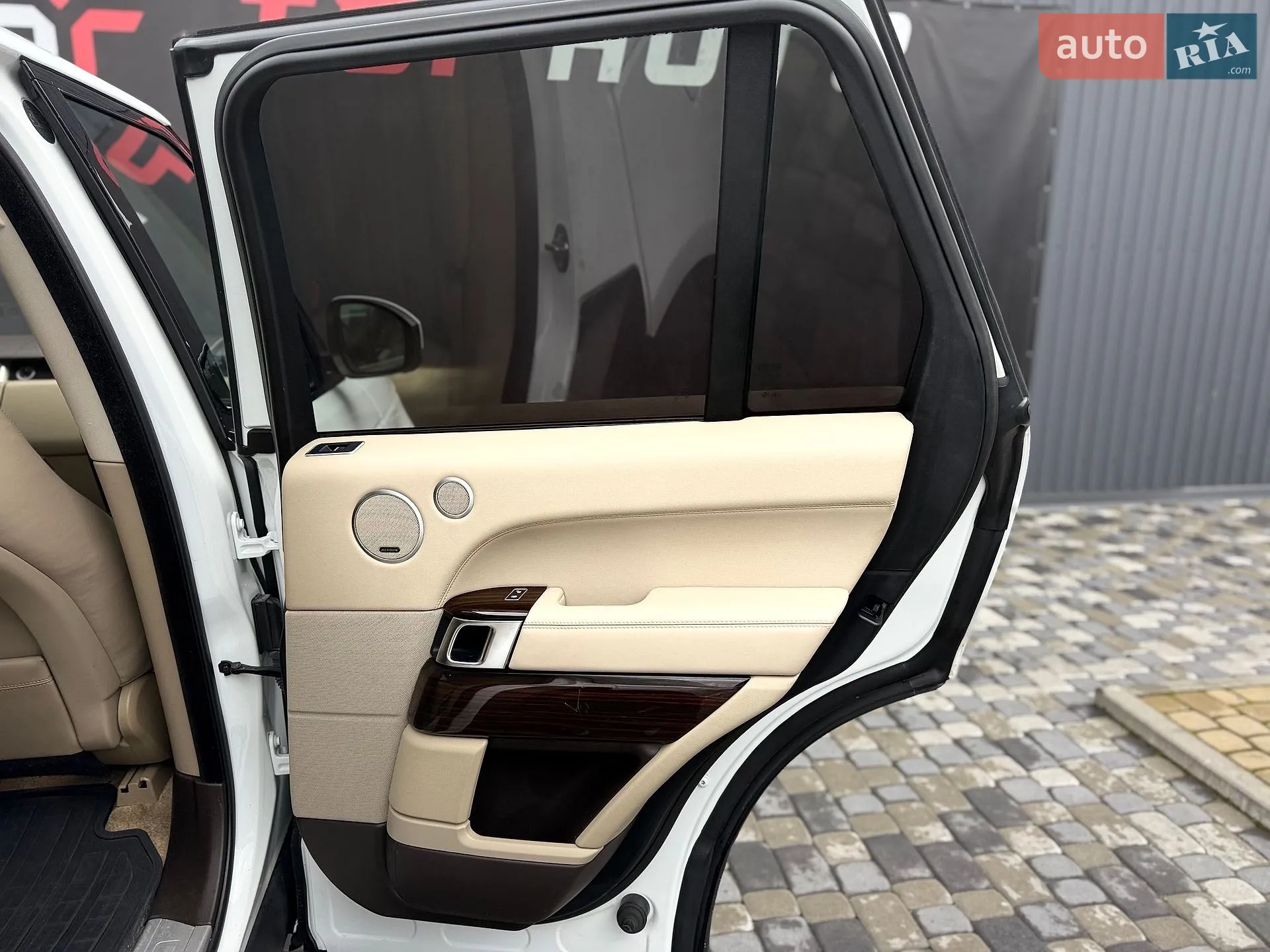 2016 Land Rover Range Rover - мініатюра 66