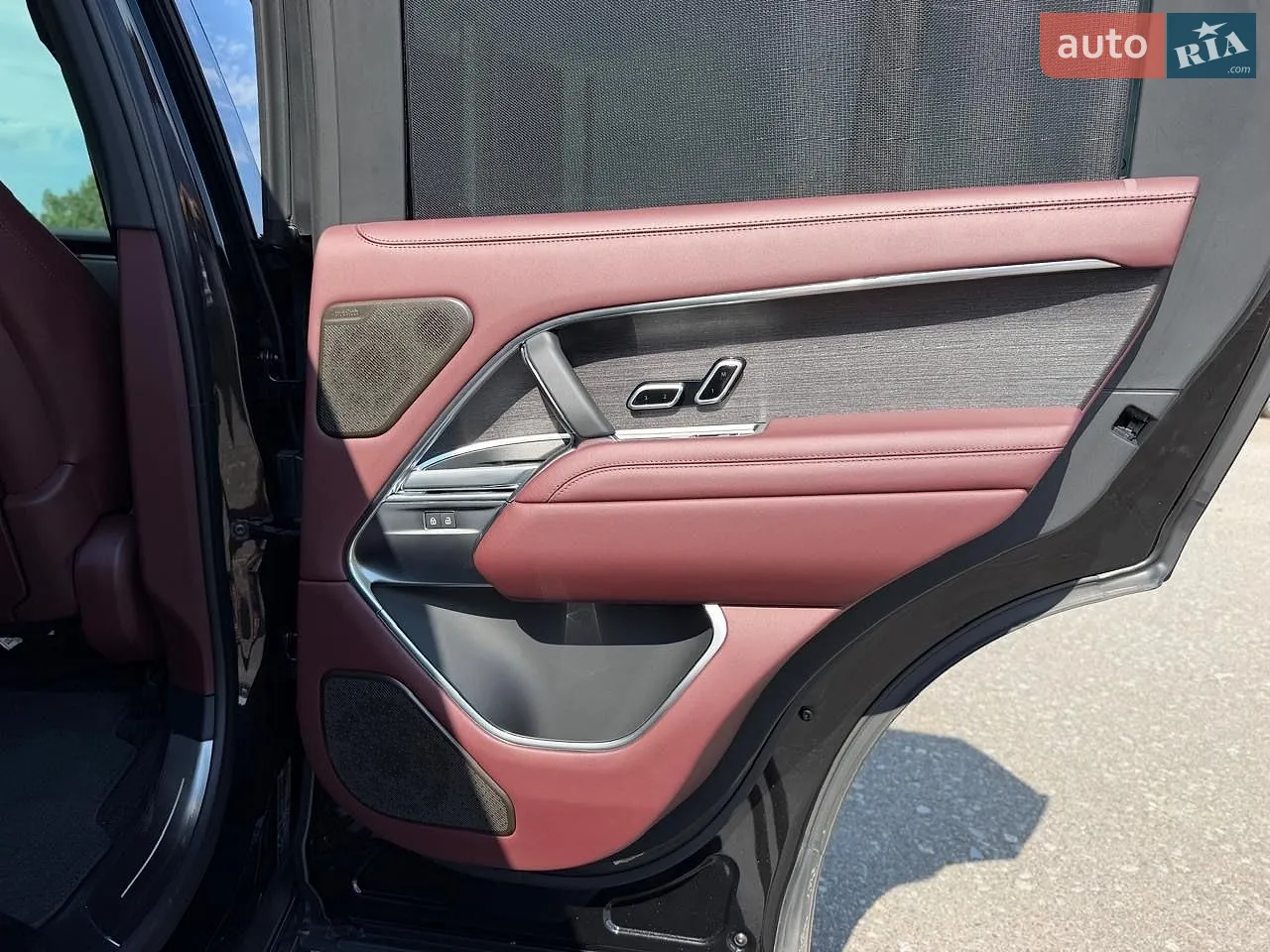 2024 Land Rover Range Rover - мініатюра 47