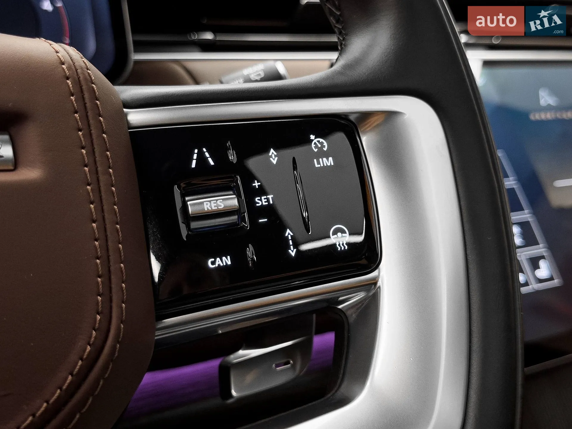 2025 Land Rover Range Rover - мініатюра 29