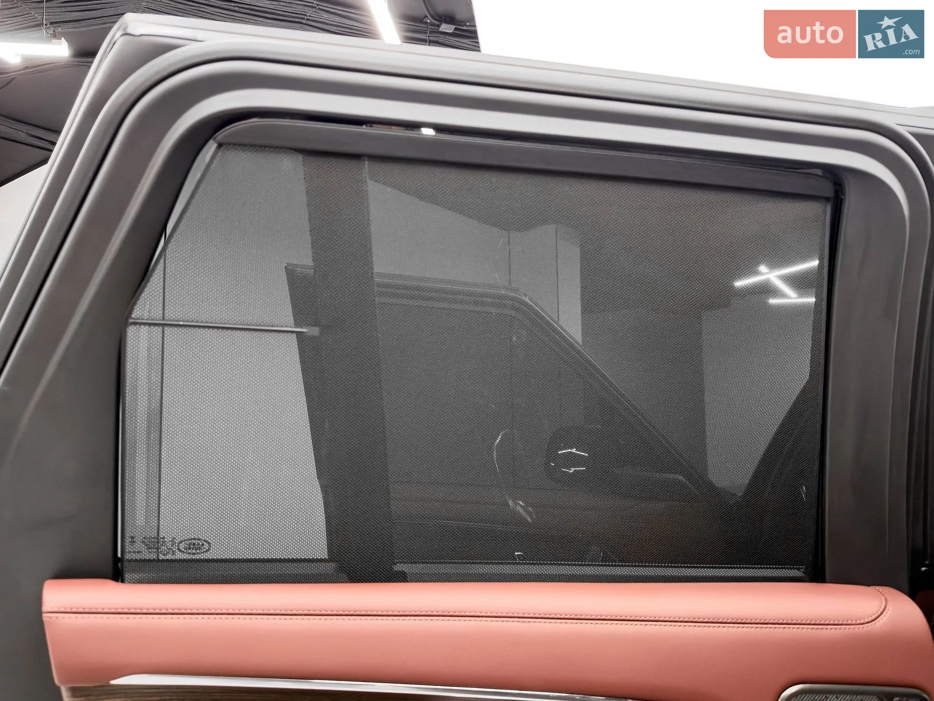 2025 Land Rover Range Rover - мініатюра 48