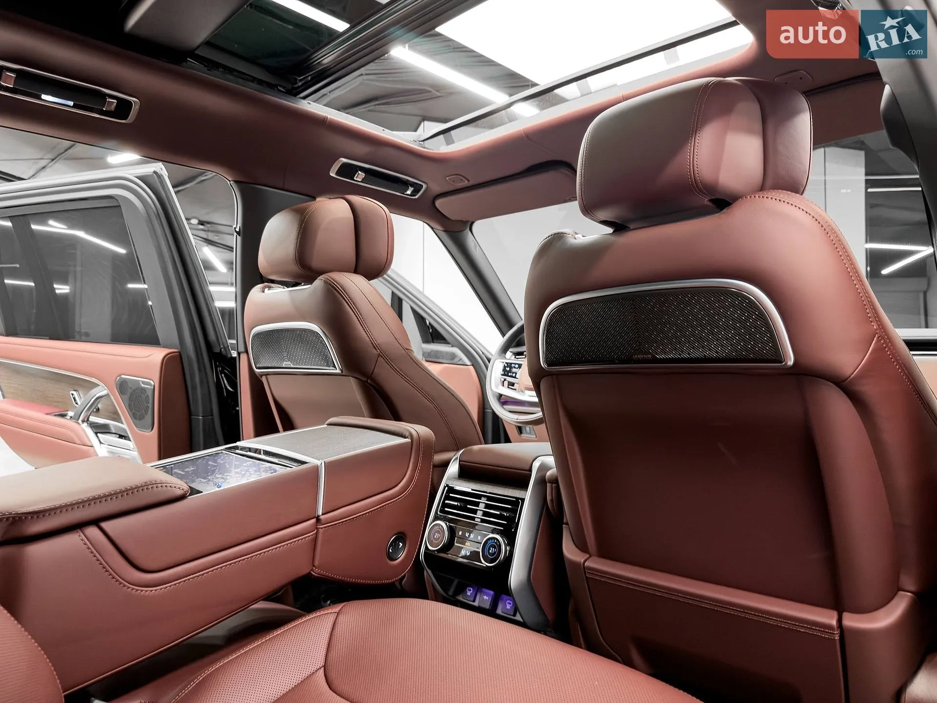 2025 Land Rover Range Rover - мініатюра 60