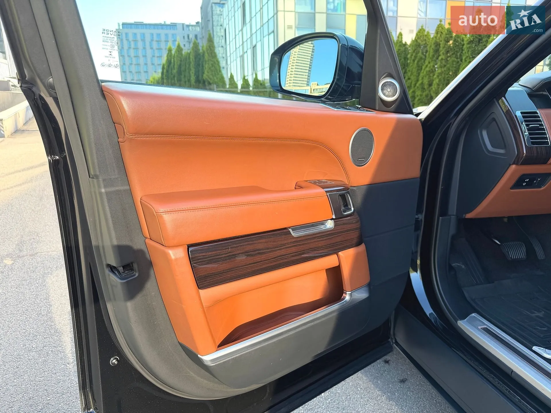 2013 Land Rover Range Rover - мініатюра 17