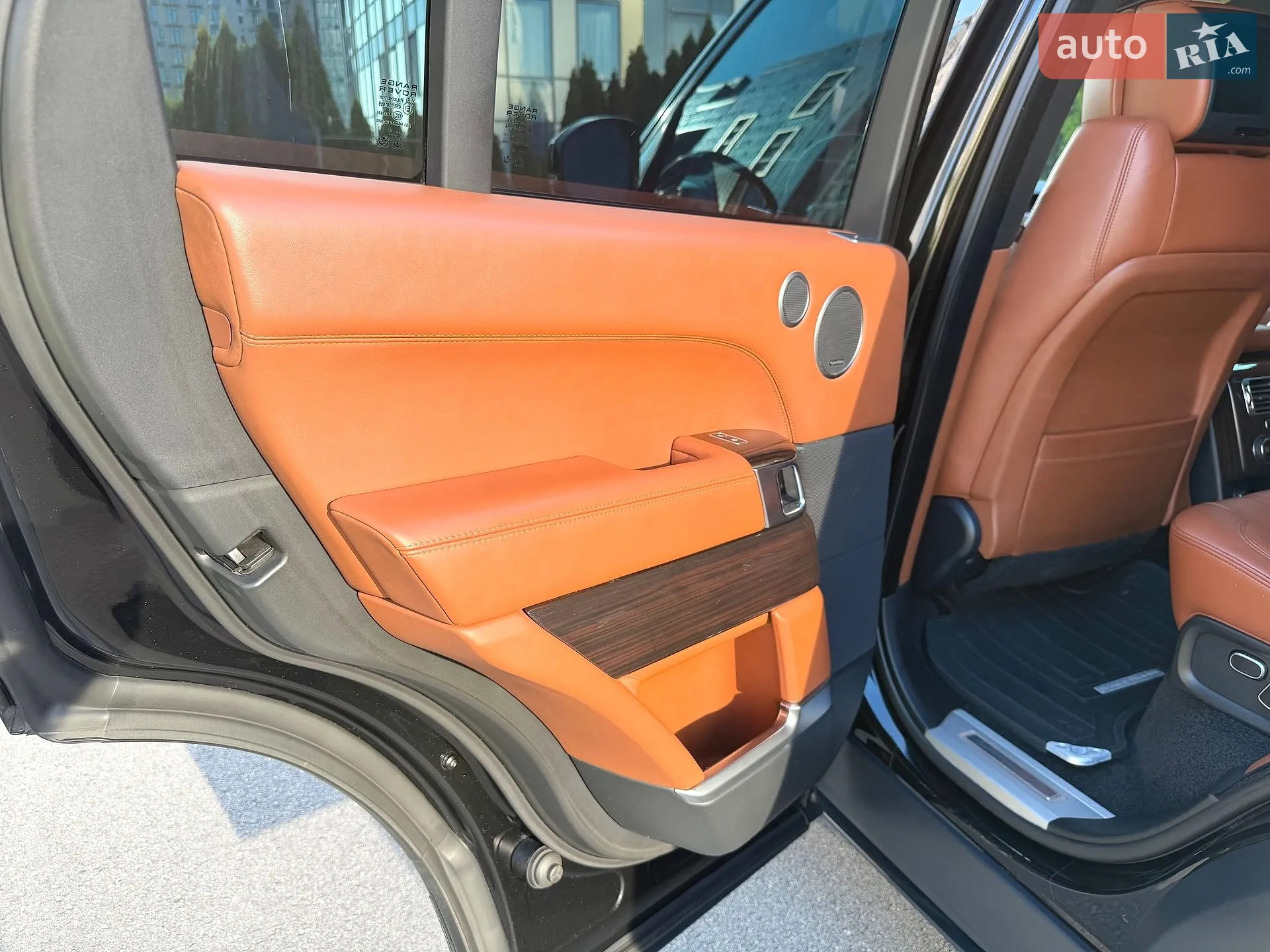 2013 Land Rover Range Rover - мініатюра 21