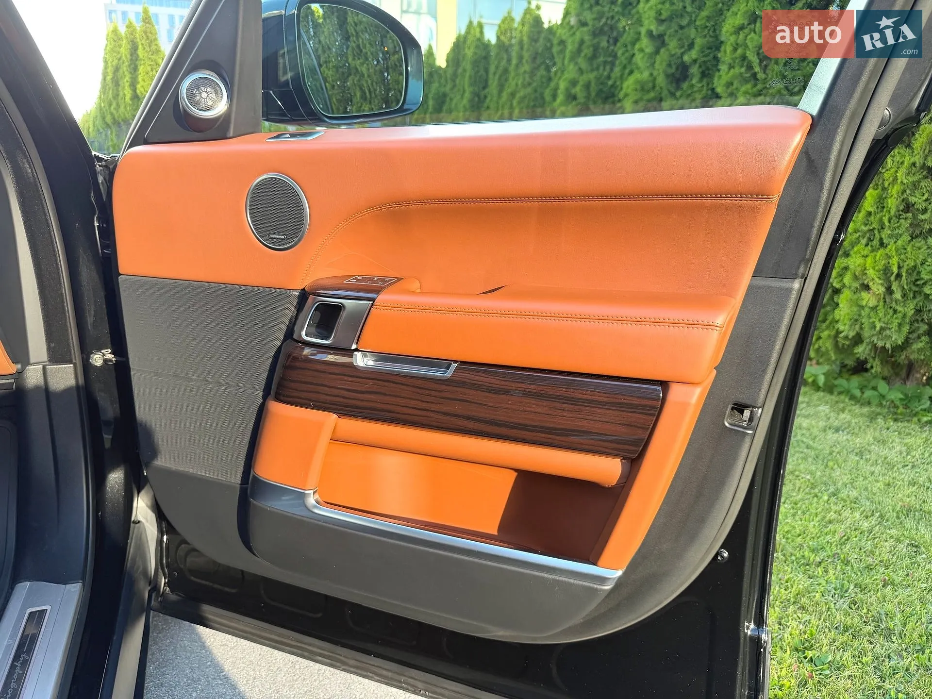 2013 Land Rover Range Rover - мініатюра 28