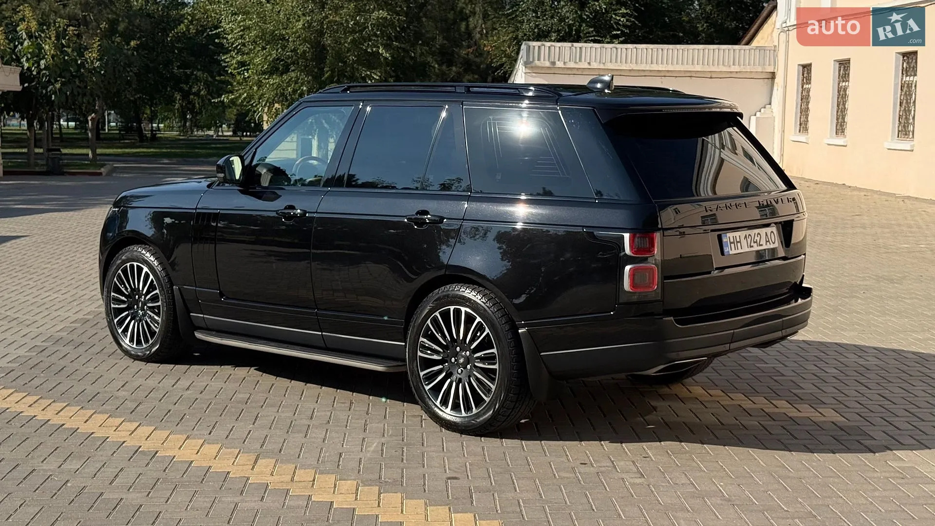 2018 Land Rover Range Rover - мініатюра 4