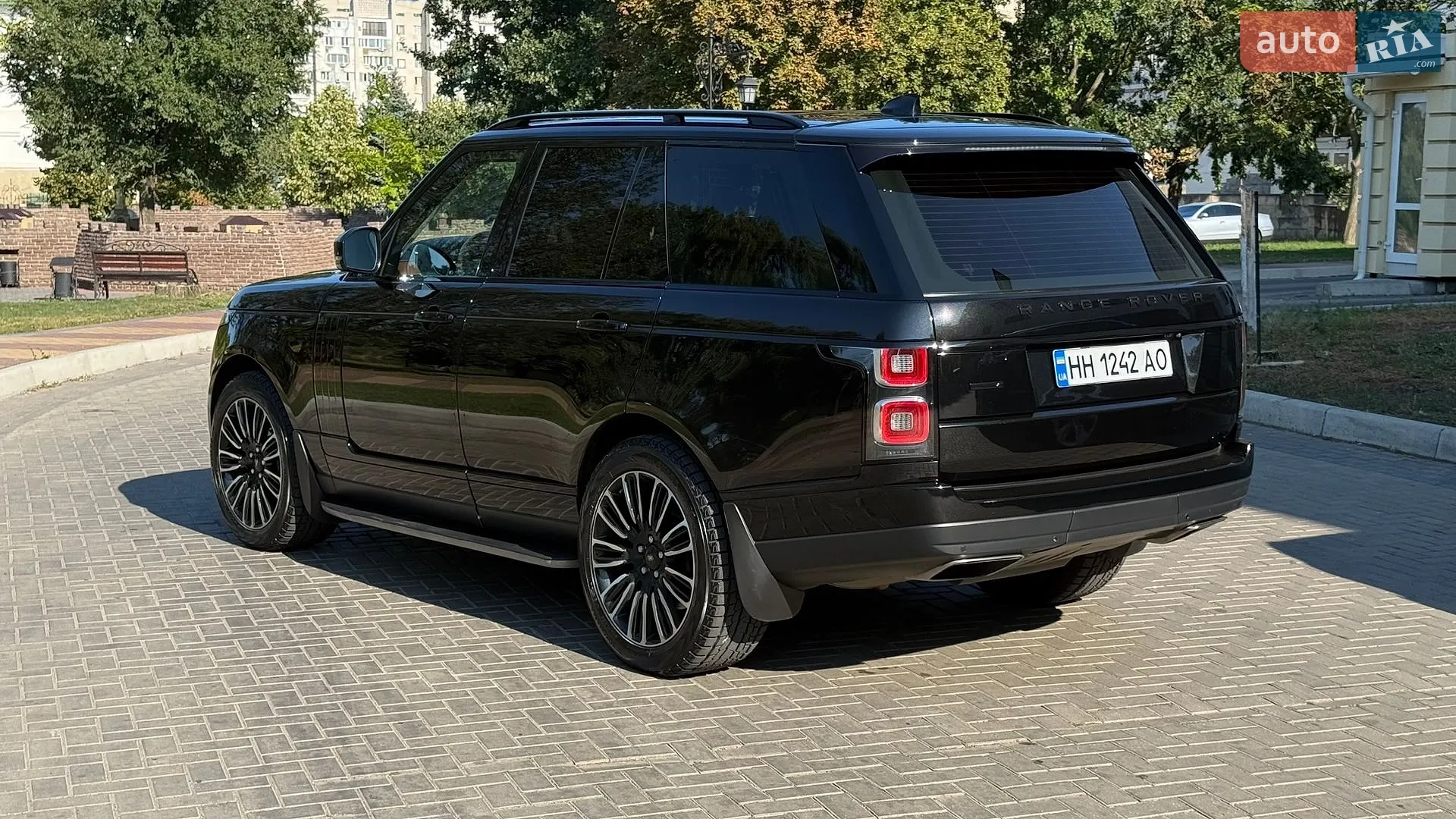 2018 Land Rover Range Rover - мініатюра 18