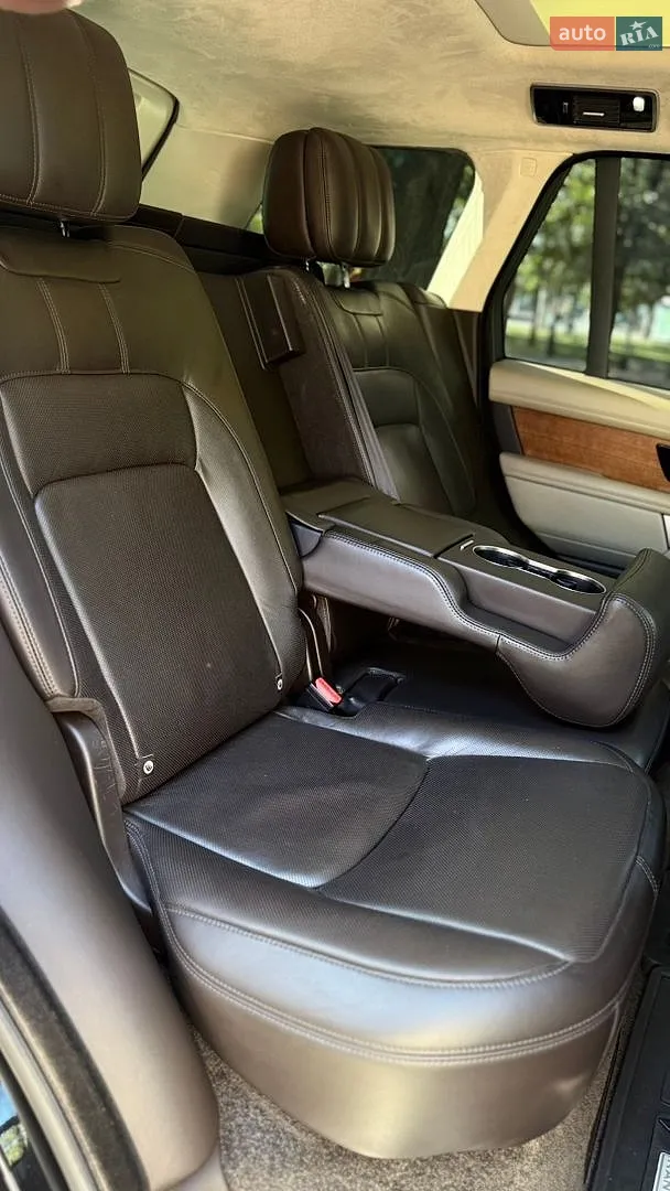 2018 Land Rover Range Rover - мініатюра 31