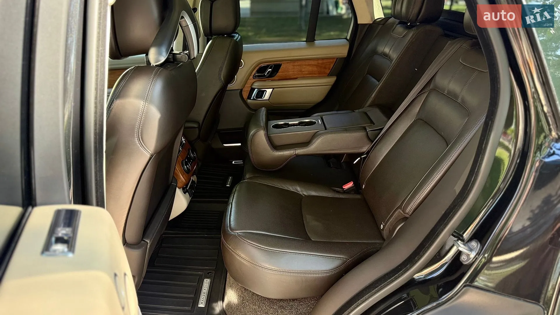 2018 Land Rover Range Rover - мініатюра 24