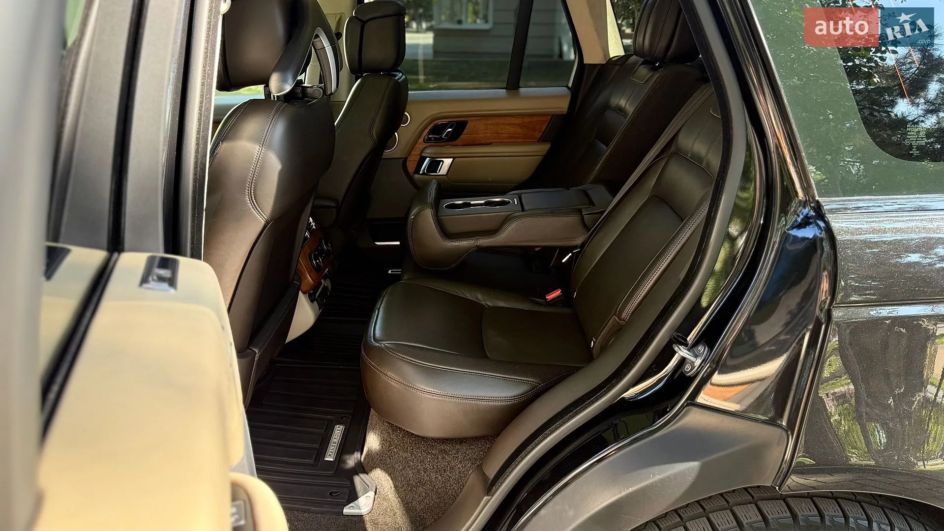 2018 Land Rover Range Rover - мініатюра 25