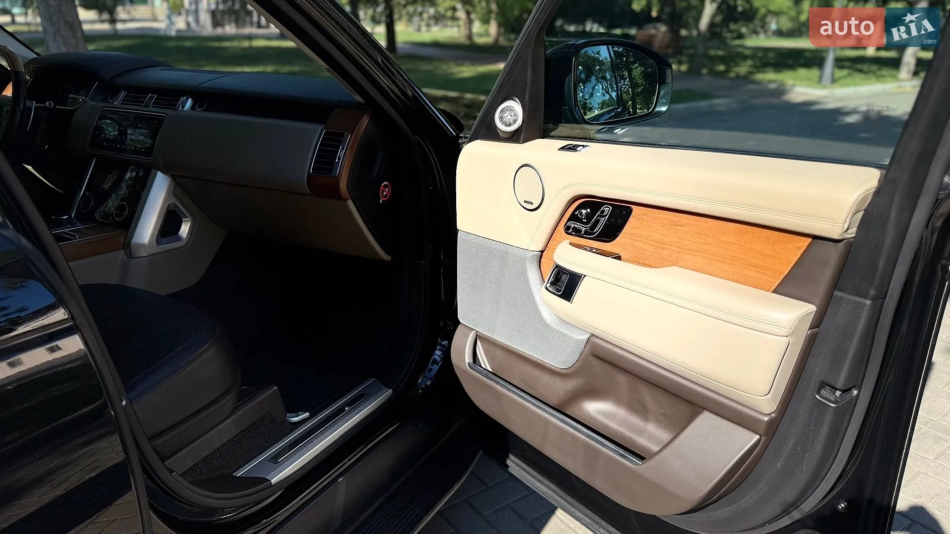 2018 Land Rover Range Rover - мініатюра 34