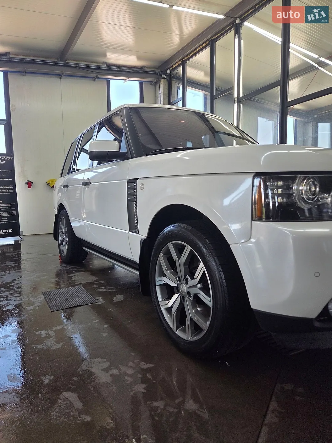 2011 Land Rover Range Rover - мініатюра 10
