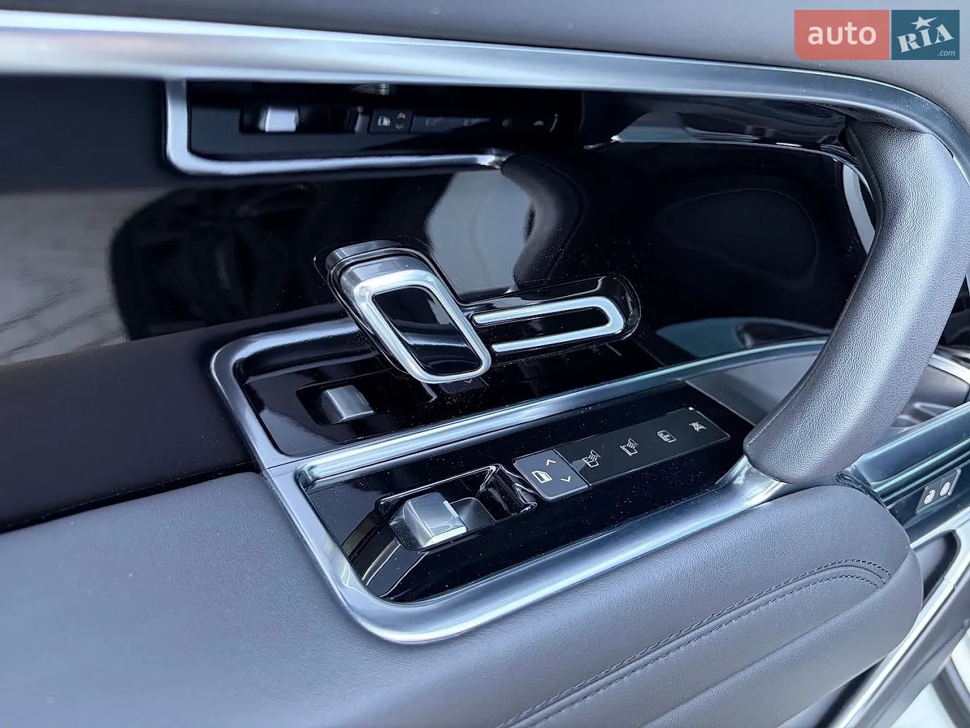 2022 Land Rover Range Rover - мініатюра 28