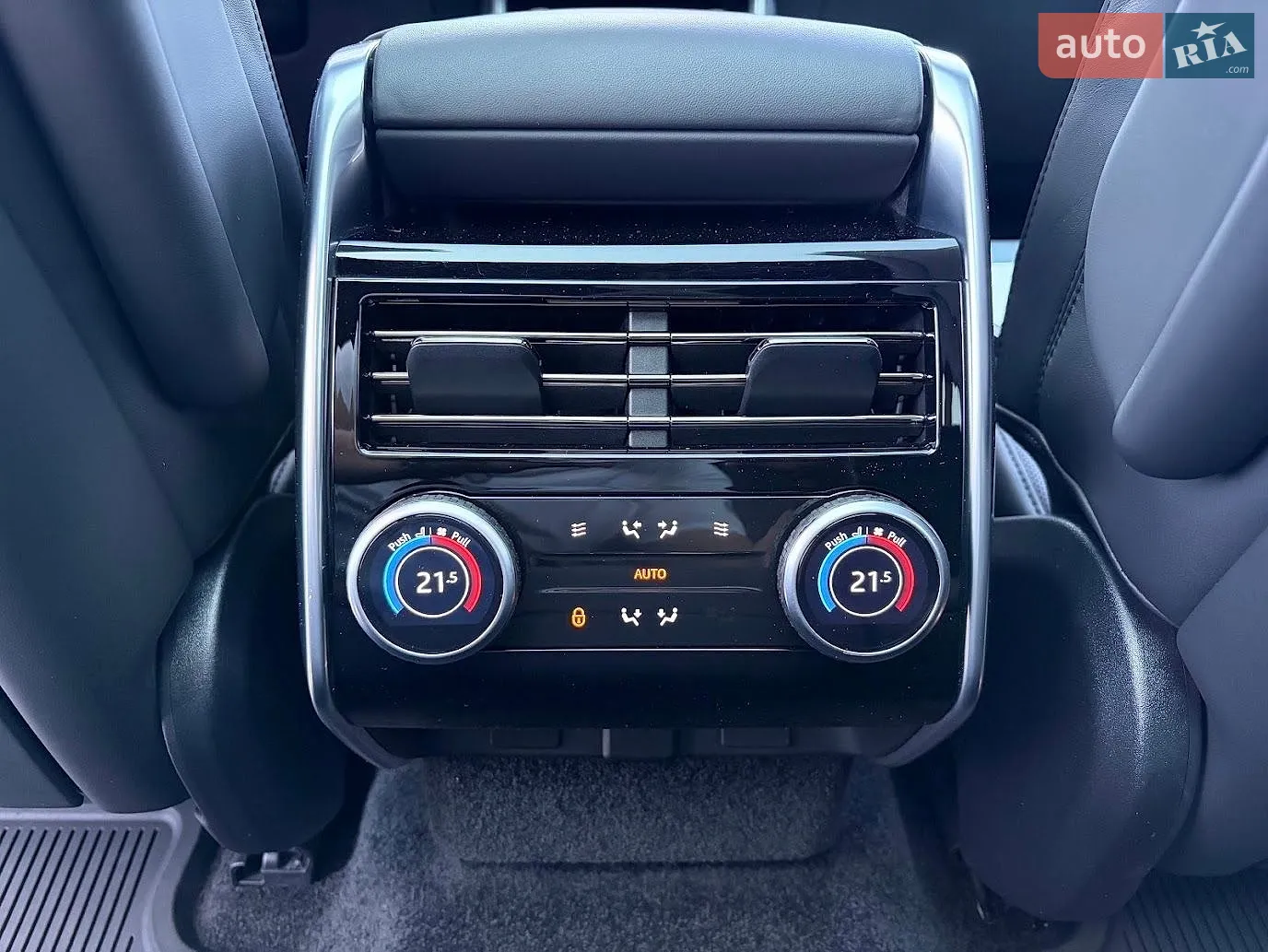 2022 Land Rover Range Rover - мініатюра 29